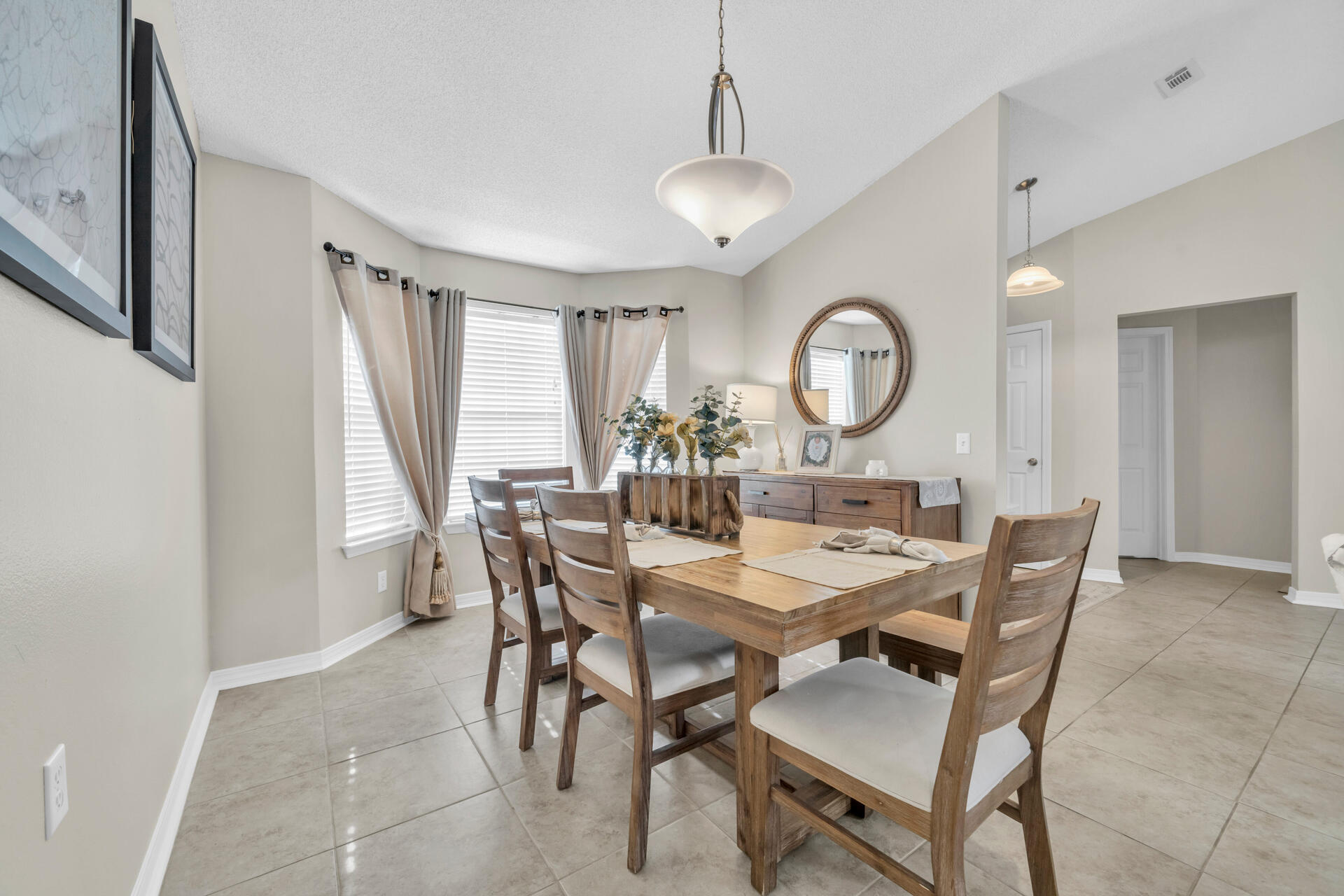 LIGHTHOUSE POINTE - Residential