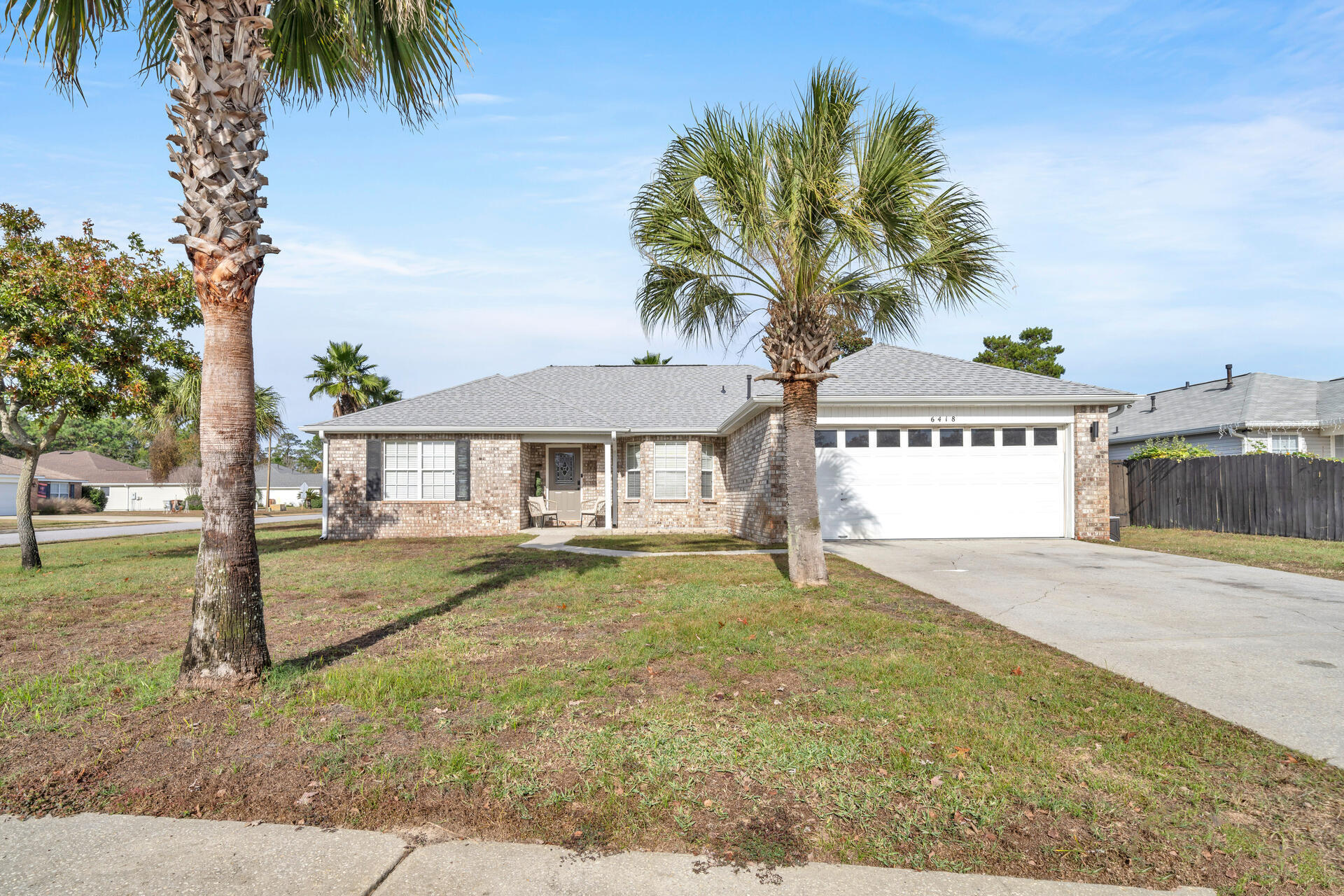 LIGHTHOUSE POINTE - Residential