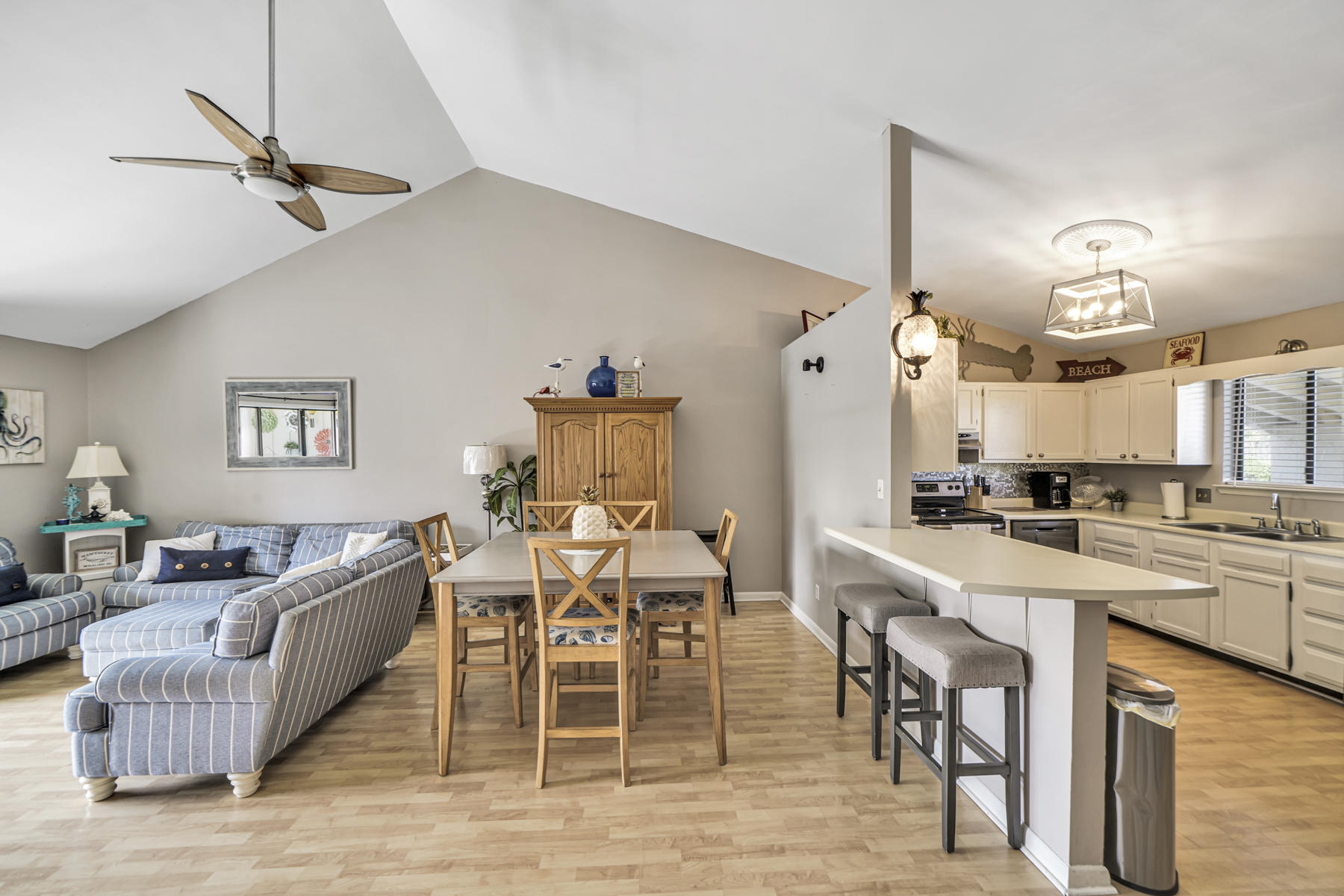 CHATEAU LA MER CONDO 2 PHASE 2 - Residential