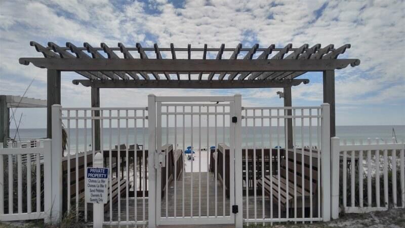 CHATEAU LA MER CONDO 2 PHASE 2 - Residential