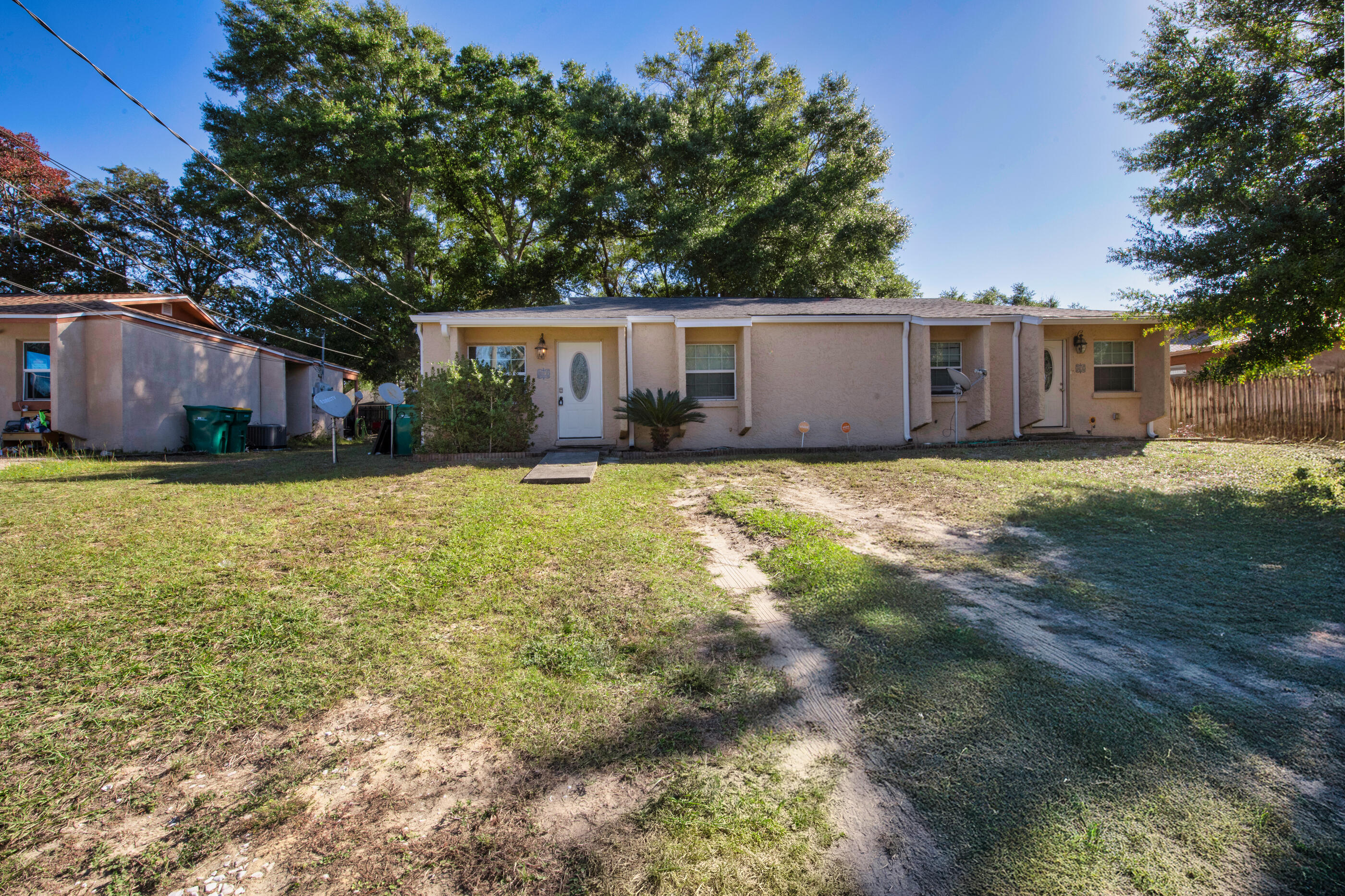 SUNSET STRIP - Residential