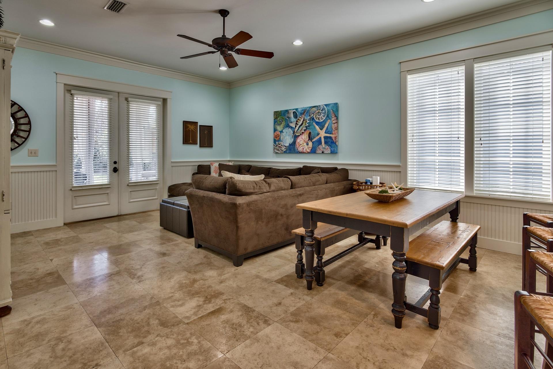 BUNGALOS AT SANDESTIN - Residential