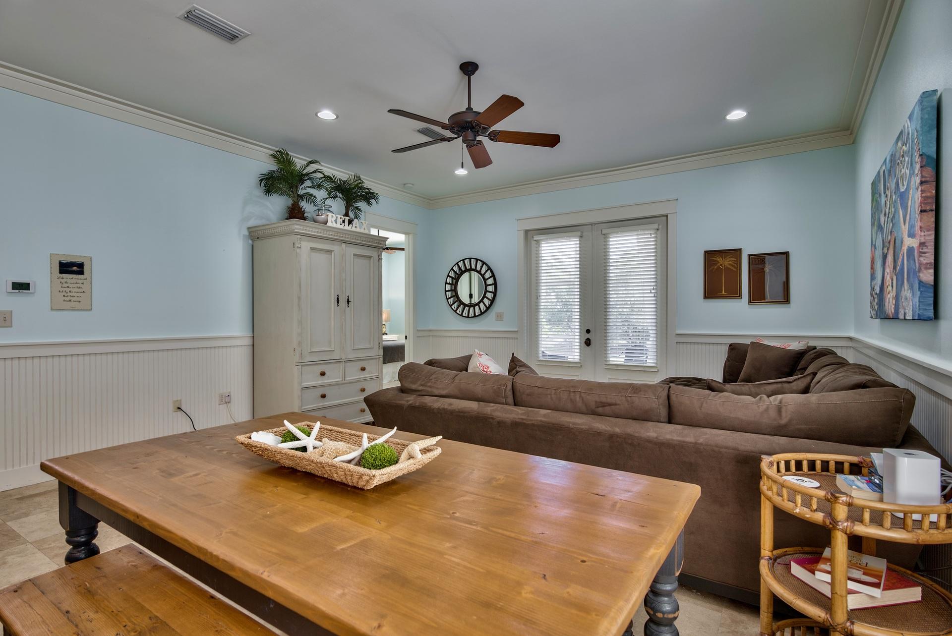 BUNGALOS AT SANDESTIN - Residential