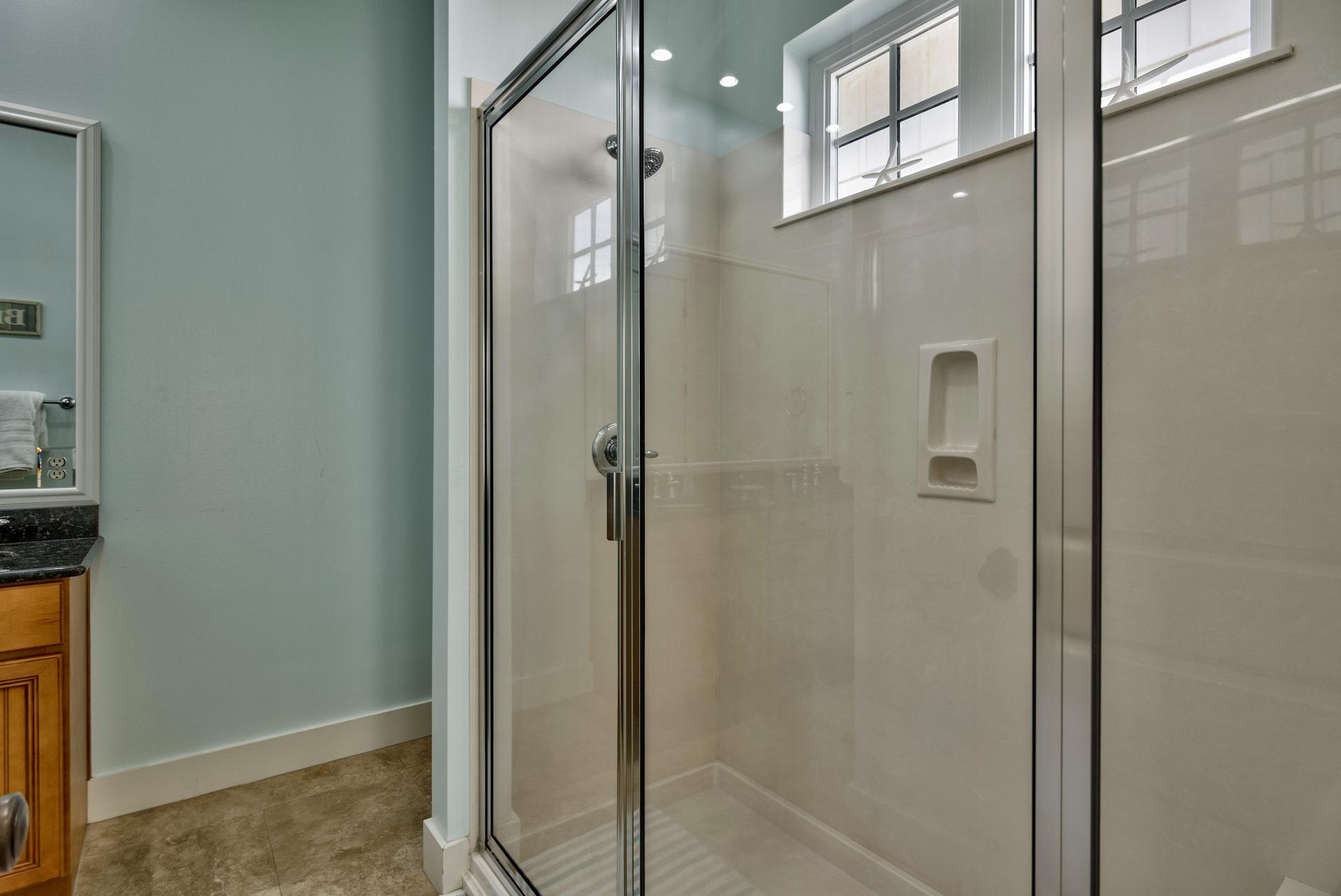 BUNGALOS AT SANDESTIN - Residential