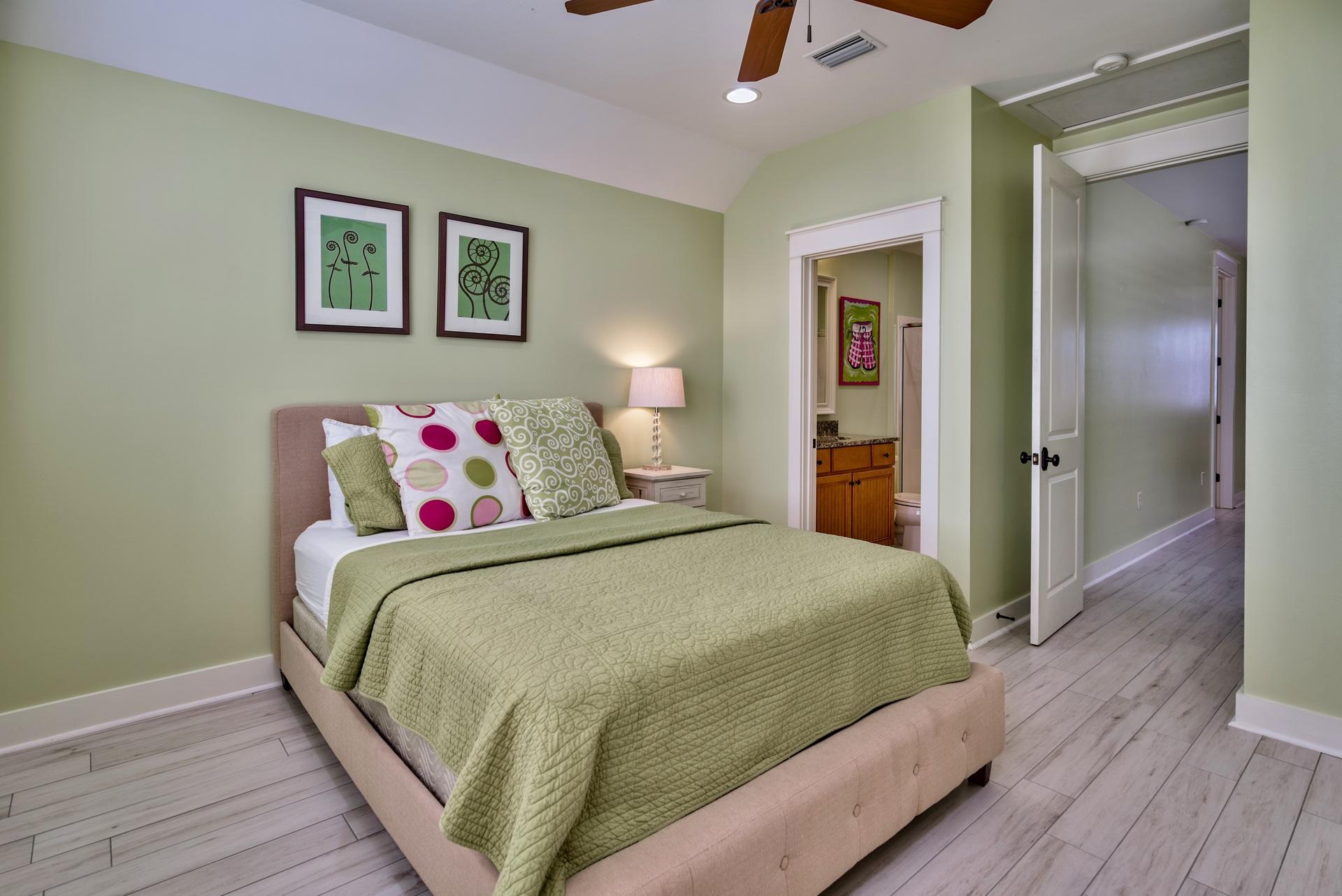 BUNGALOS AT SANDESTIN - Residential