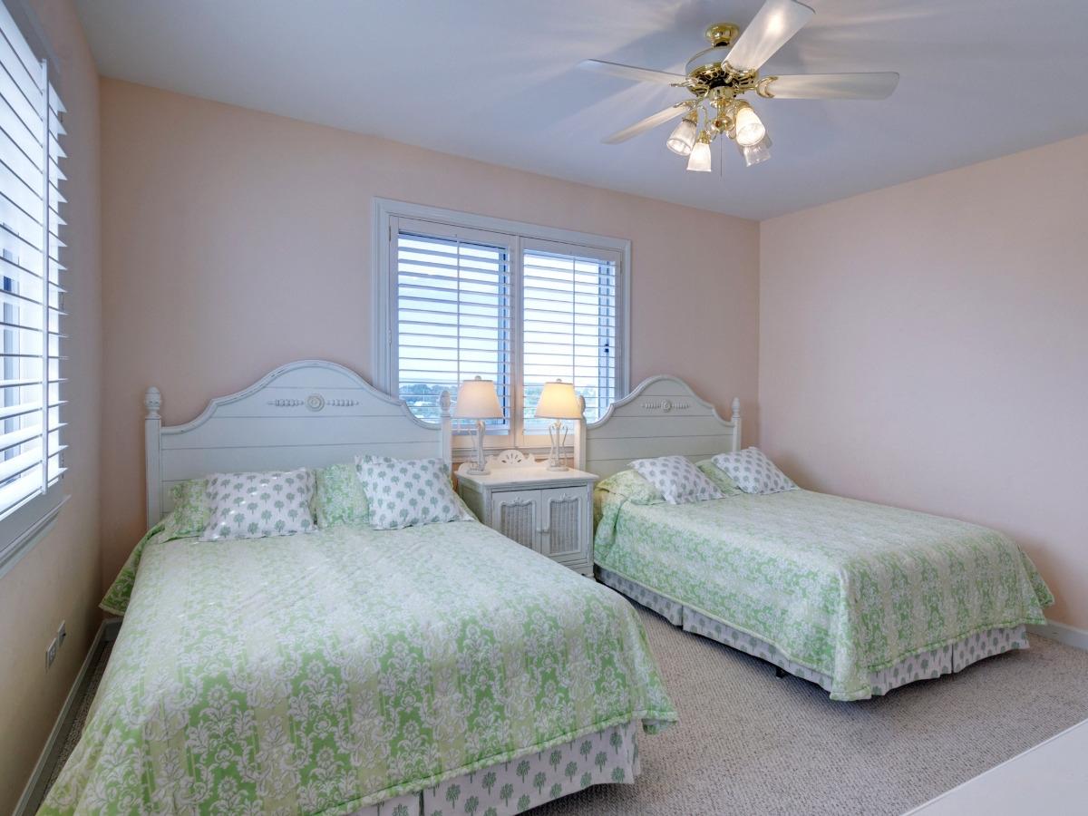 HIDDEN DUNES GRAND VILLAS - Residential
