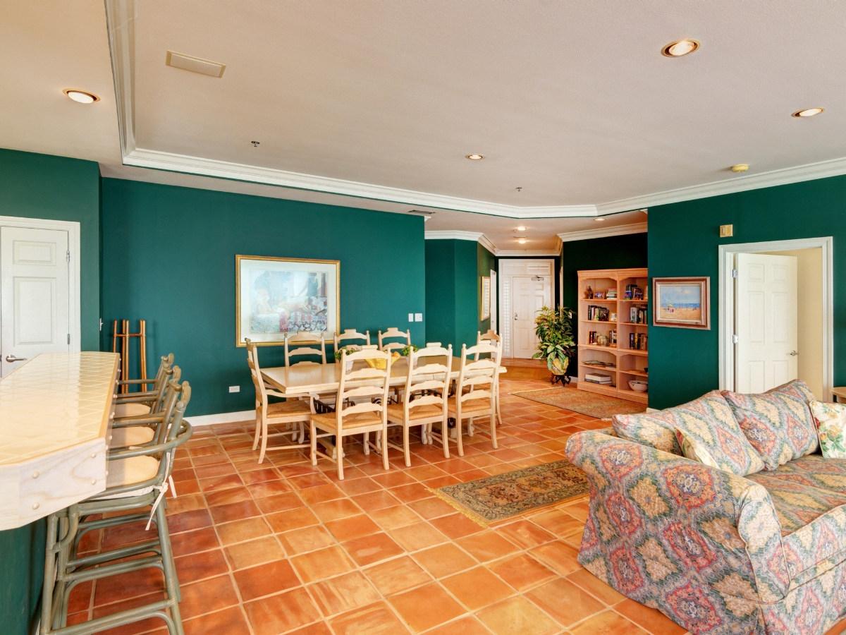 HIDDEN DUNES GRAND VILLAS - Residential