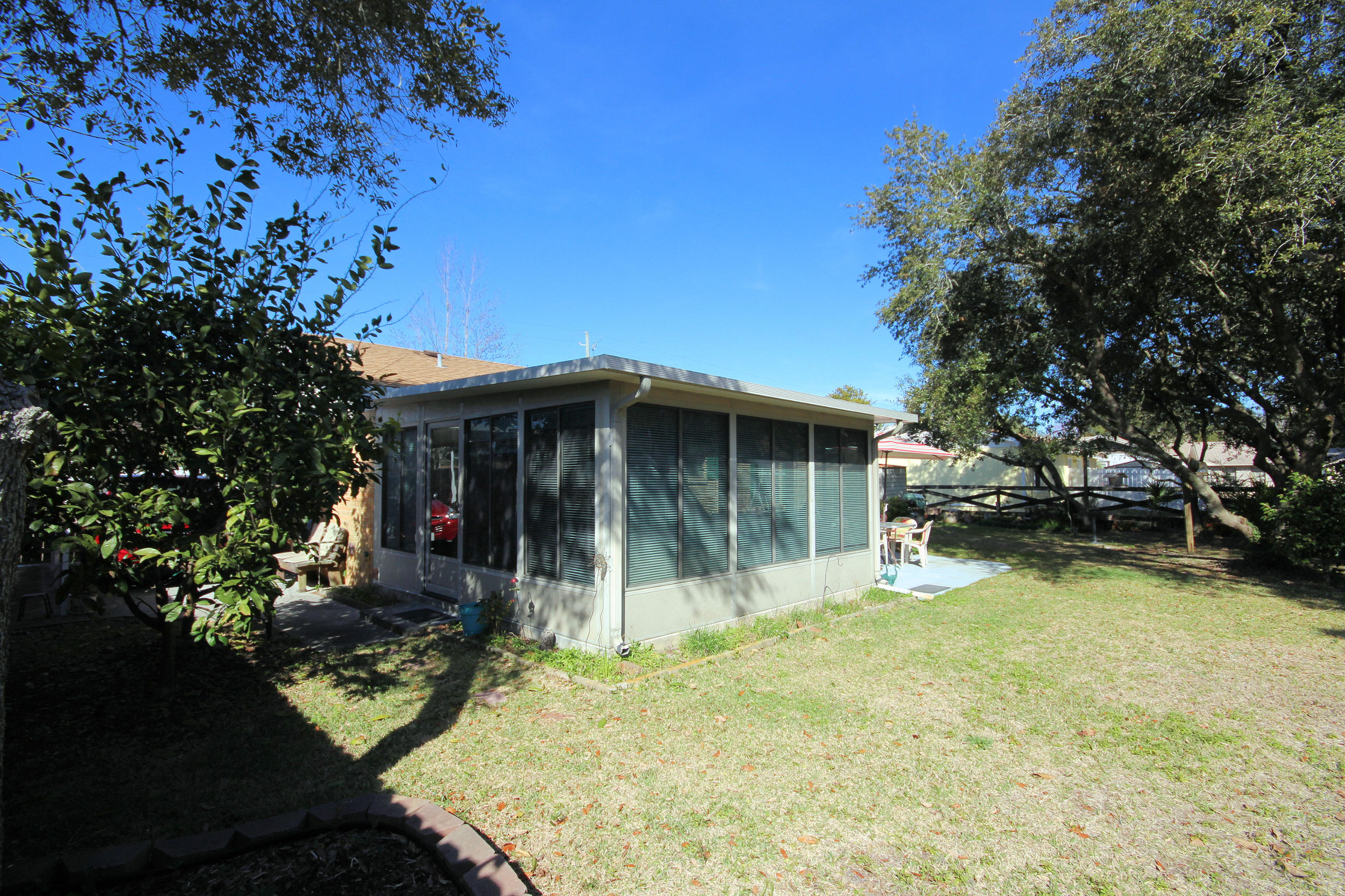 CASA LOMA S/D 1ST ADDN - Residential