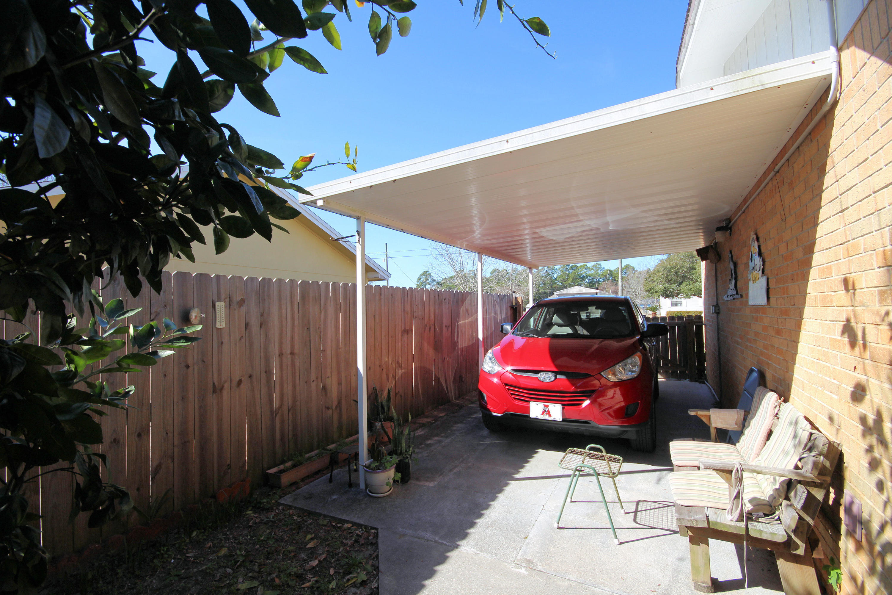 CASA LOMA S/D 1ST ADDN - Residential