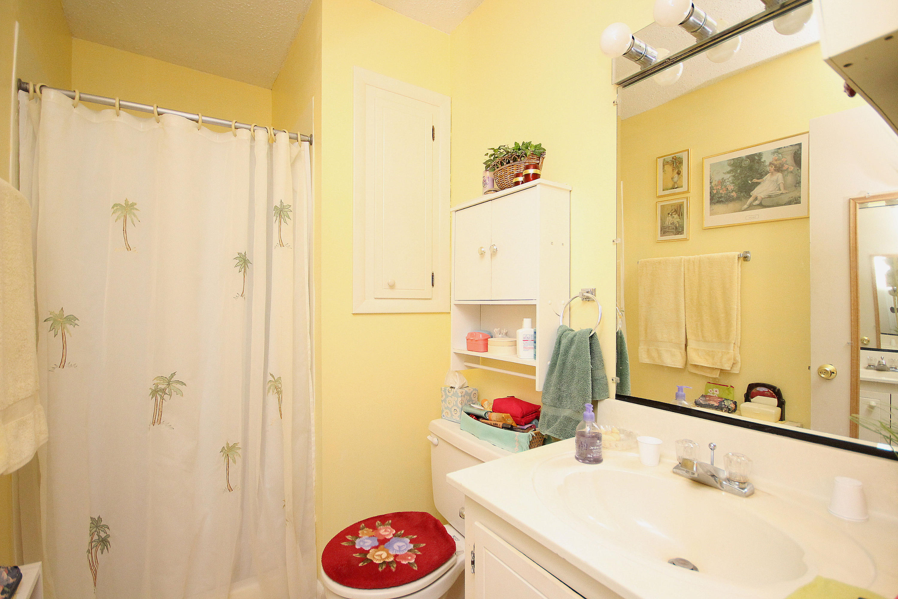 CASA LOMA S/D 1ST ADDN - Residential