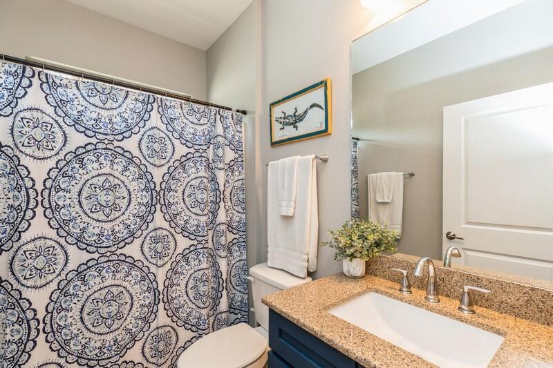 SHOAL CREEK MANOR - Residential