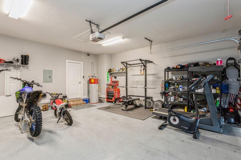 SHOAL CREEK MANOR - Residential