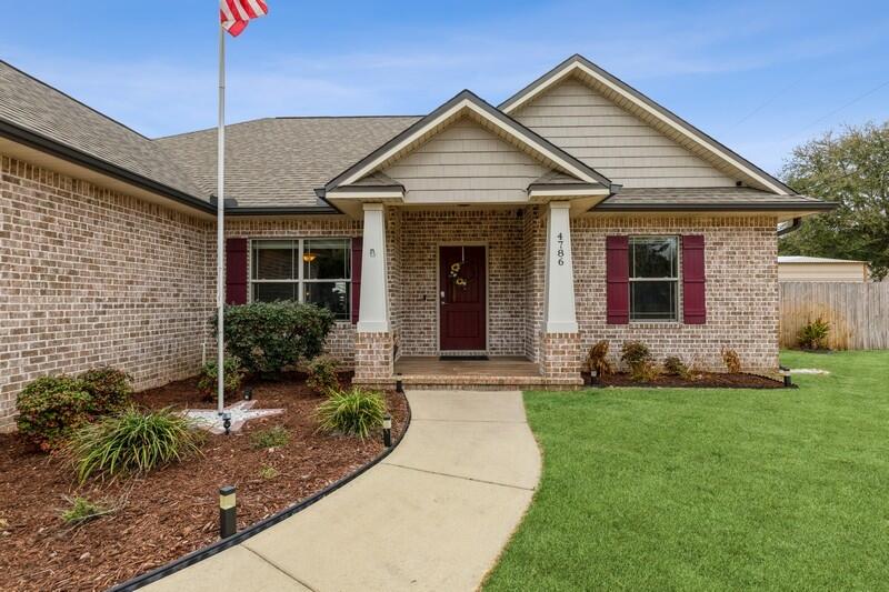 SHOAL CREEK MANOR - Residential