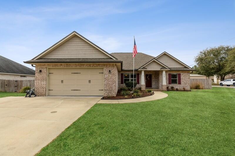 SHOAL CREEK MANOR - Residential