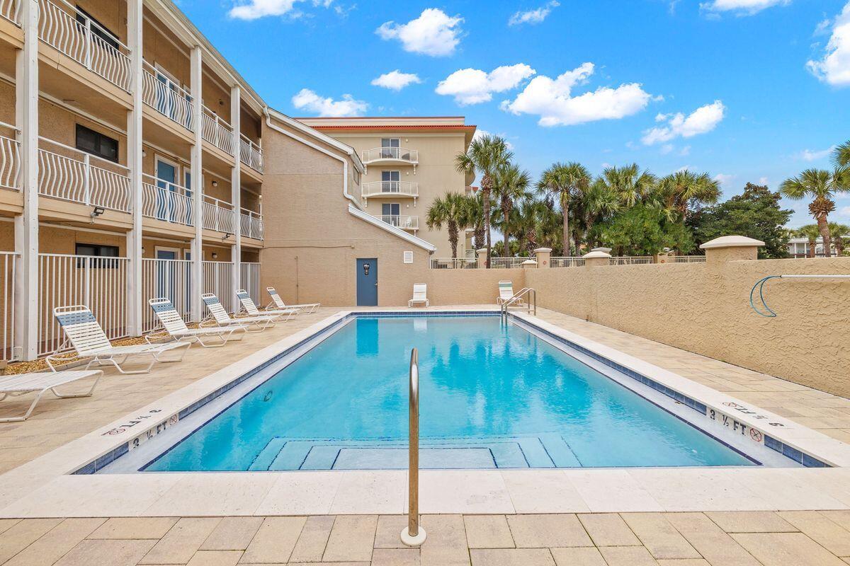 CRYSTAL VILLAS CONDO - Residential