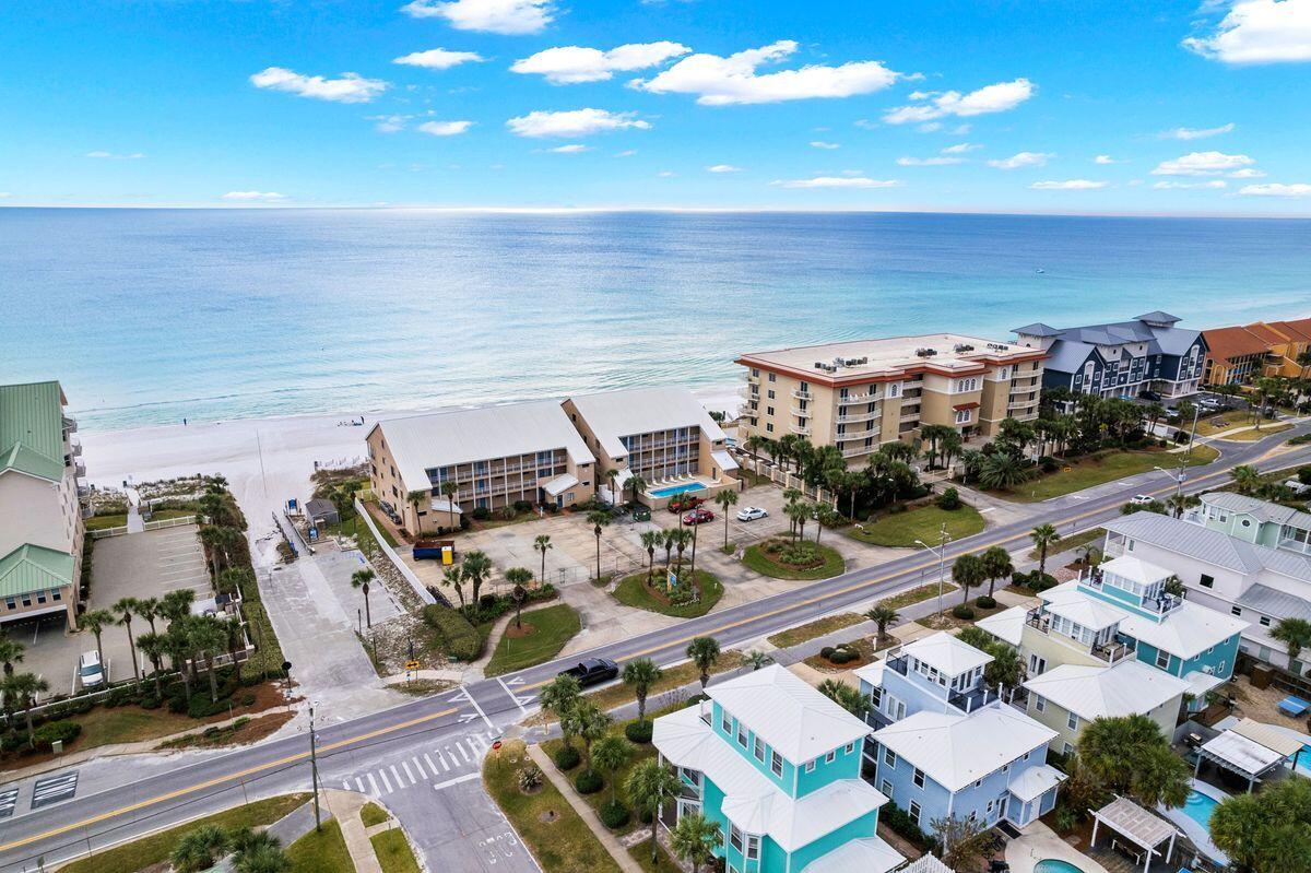 CRYSTAL VILLAS CONDO - Residential