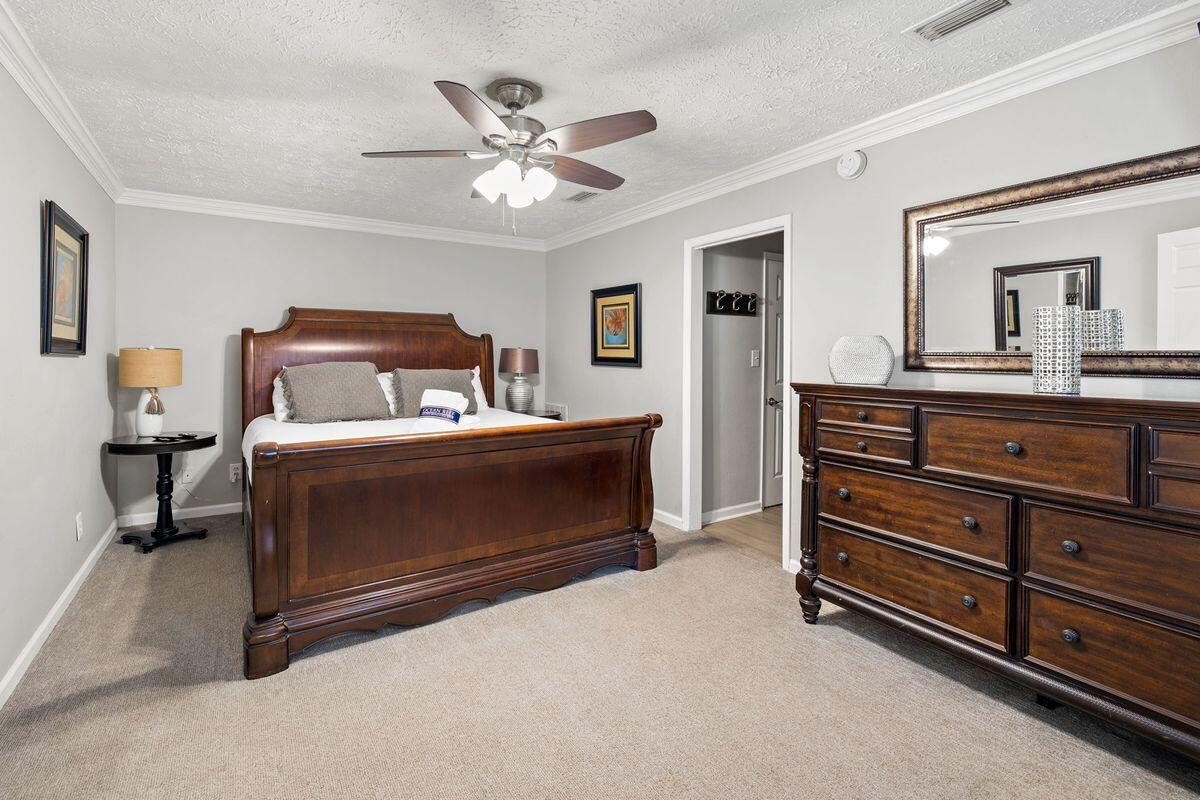CRYSTAL VILLAS CONDO - Residential