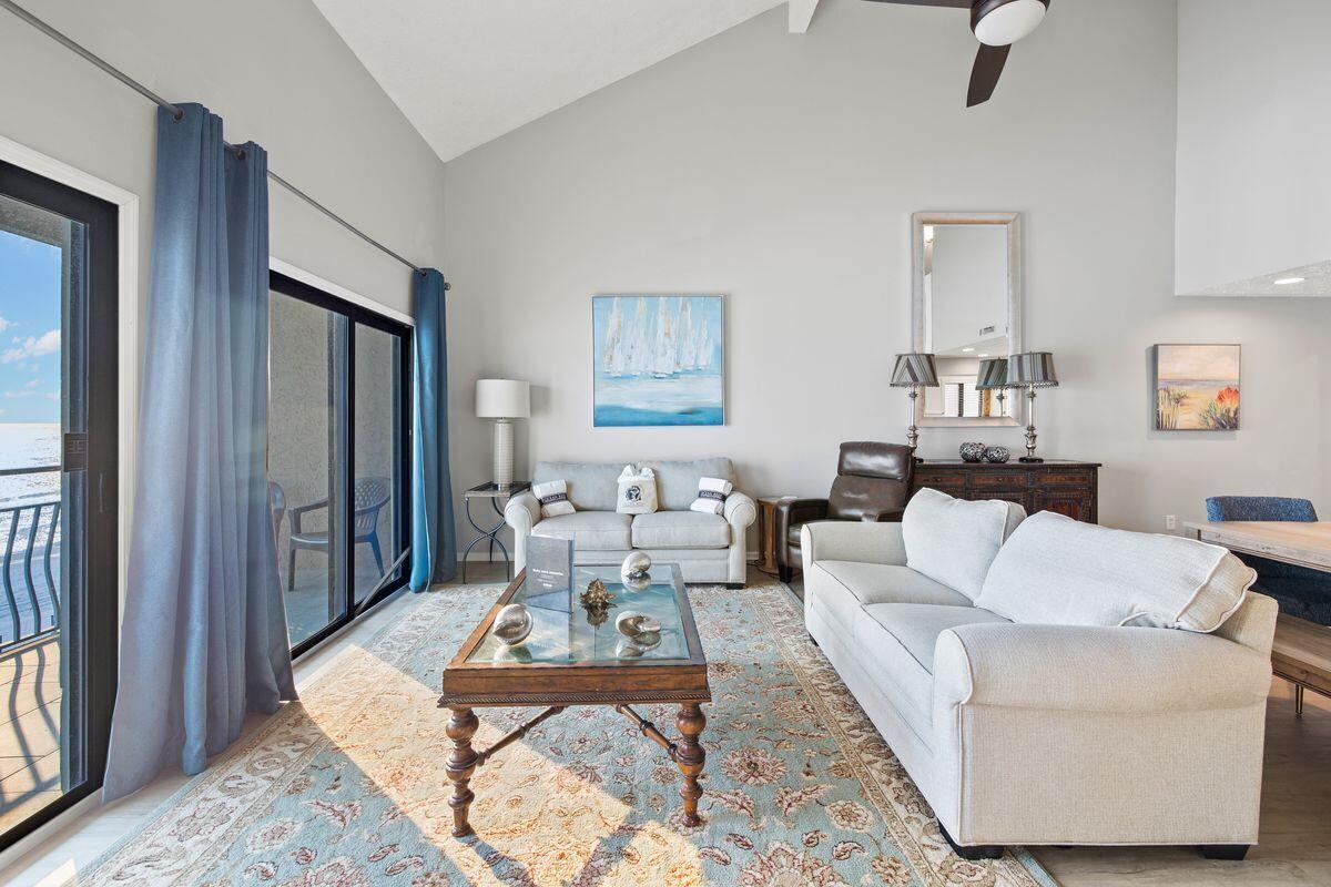 CRYSTAL VILLAS CONDO - Residential