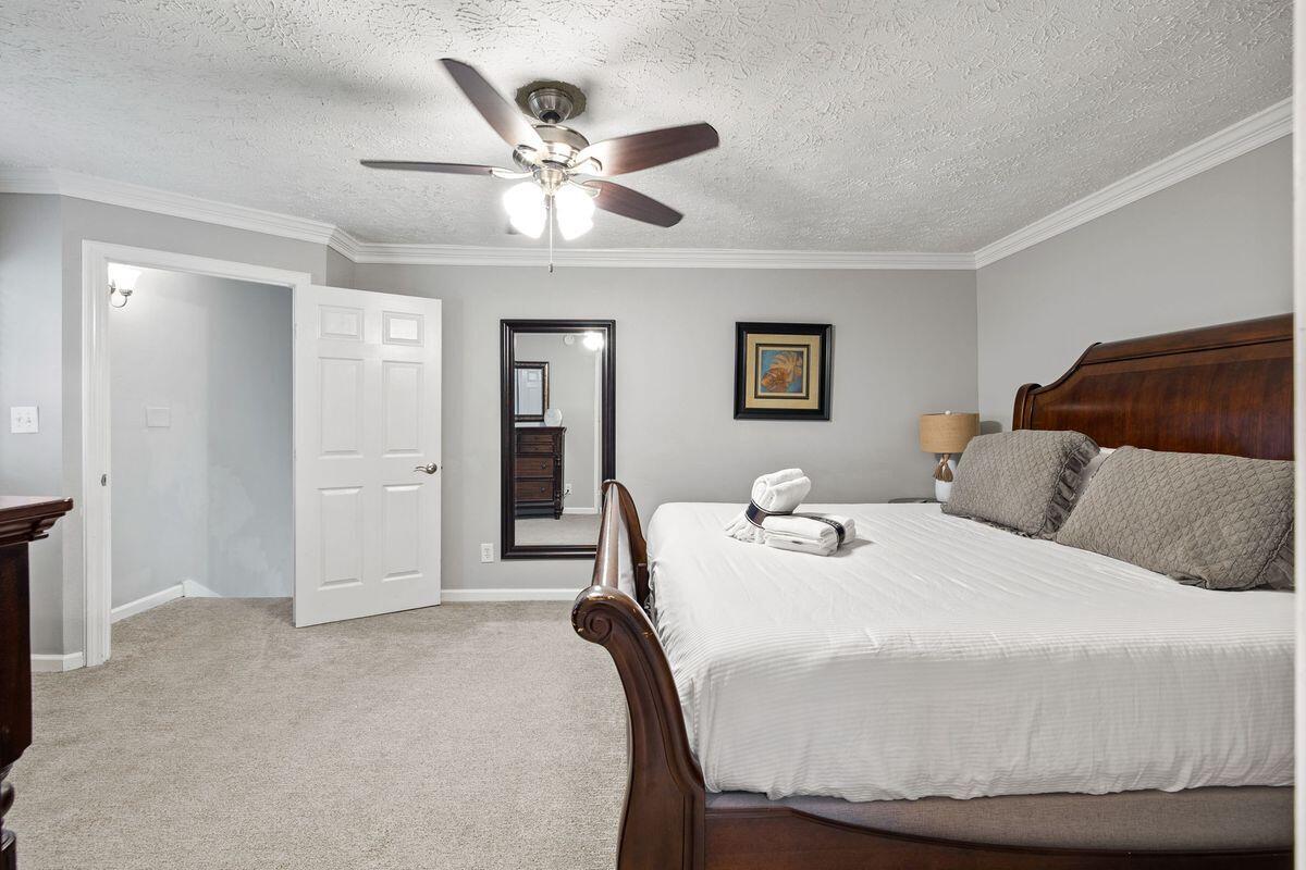 CRYSTAL VILLAS CONDO - Residential