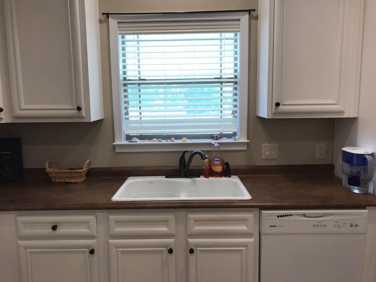 COTTAGES AT EAST RIVER - Residential