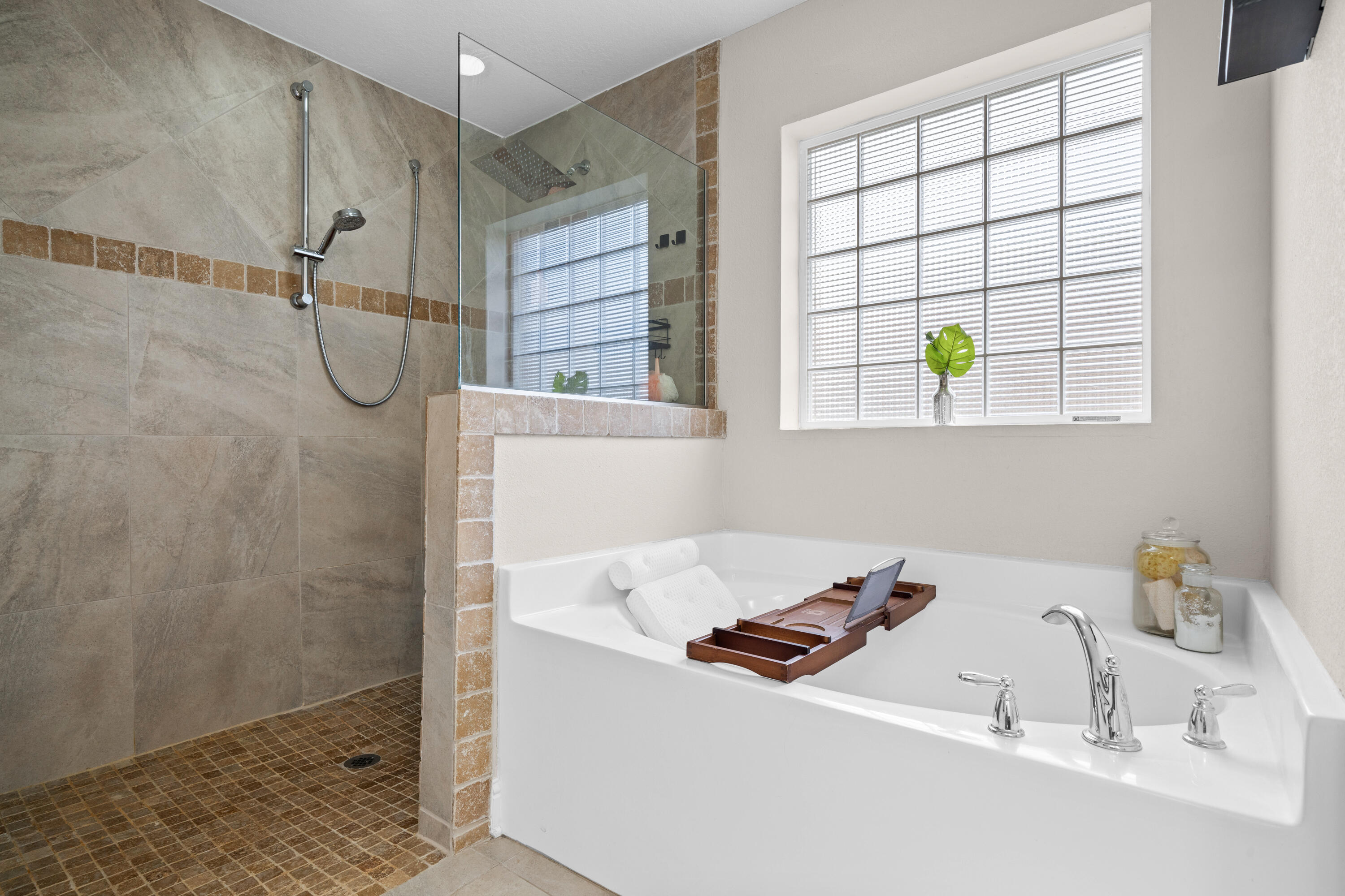 Brooke Estates - Residential