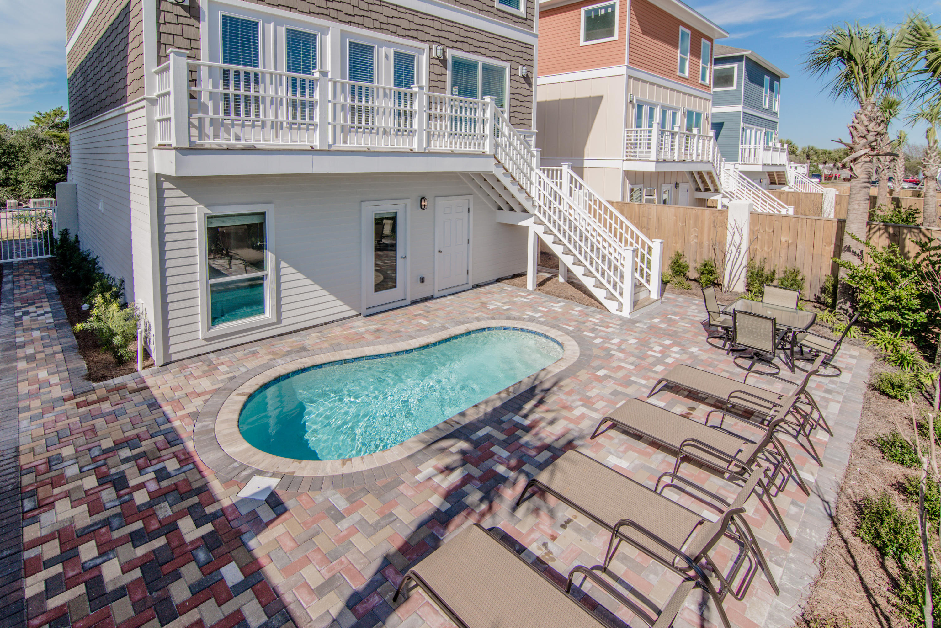 Treasure Sands - Residential