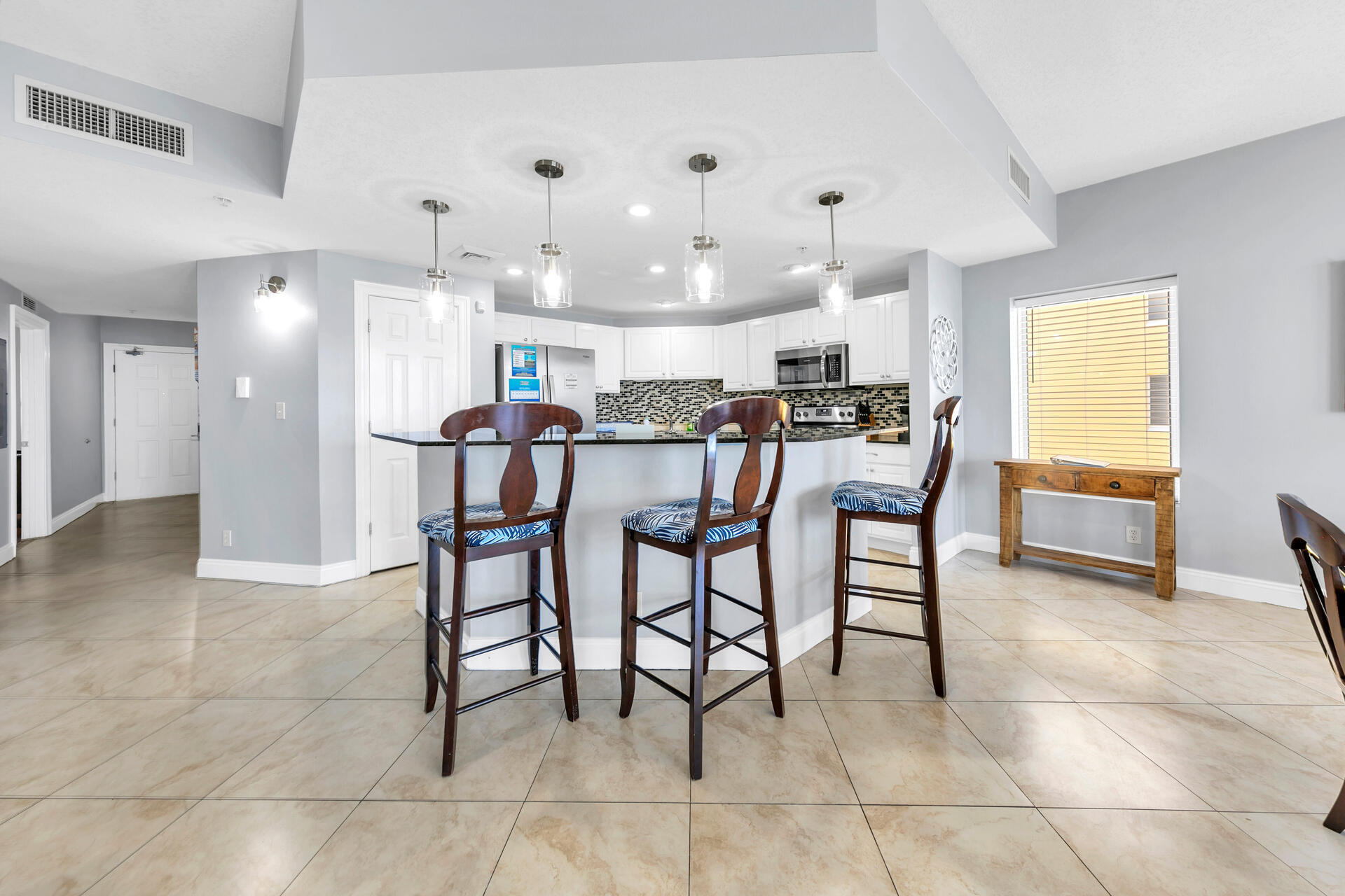 CALYPSO TOWERS II UNIT 2-2101 TYPE F ORB 2747 P 1819 2BR/2BA ORB 3825 P 622 P2 15 1629 SQ.FT - Residential