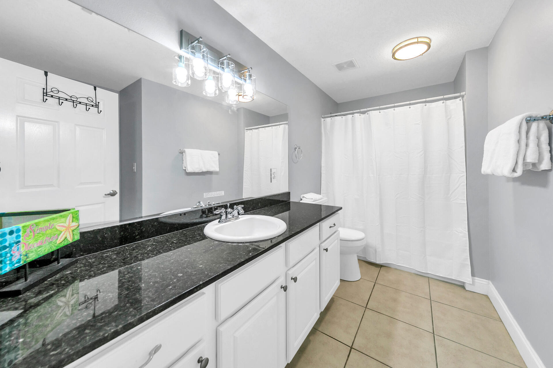 CALYPSO TOWERS II UNIT 2-2101 TYPE F ORB 2747 P 1819 2BR/2BA ORB 3825 P 622 P2 15 1629 SQ.FT - Residential