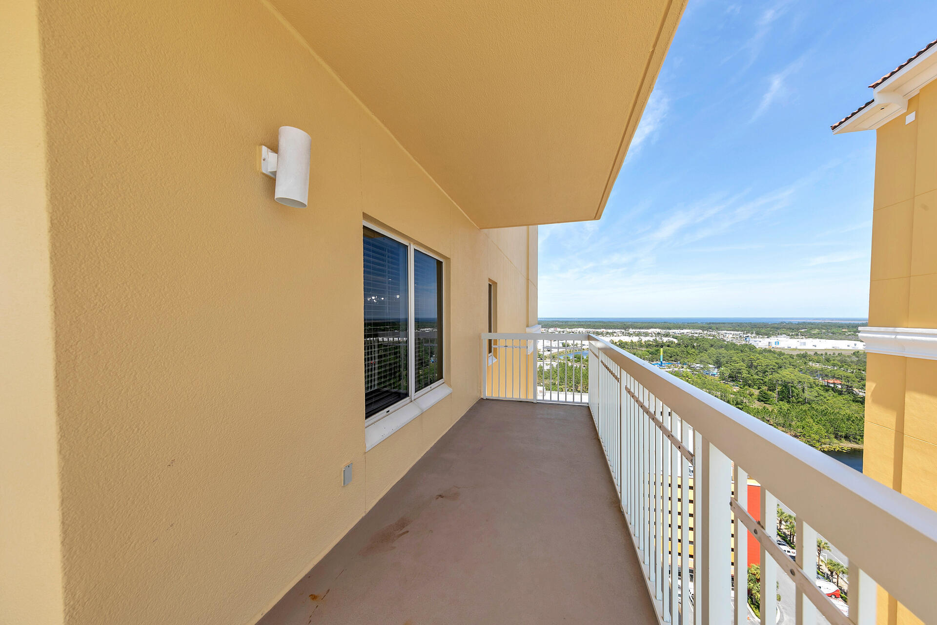 CALYPSO TOWERS II UNIT 2-2101 TYPE F ORB 2747 P 1819 2BR/2BA ORB 3825 P 622 P2 15 1629 SQ.FT - Residential