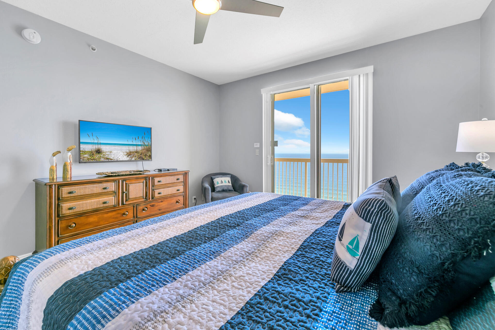 CALYPSO TOWERS II UNIT 2-2101 TYPE F ORB 2747 P 1819 2BR/2BA ORB 3825 P 622 P2 15 1629 SQ.FT - Residential