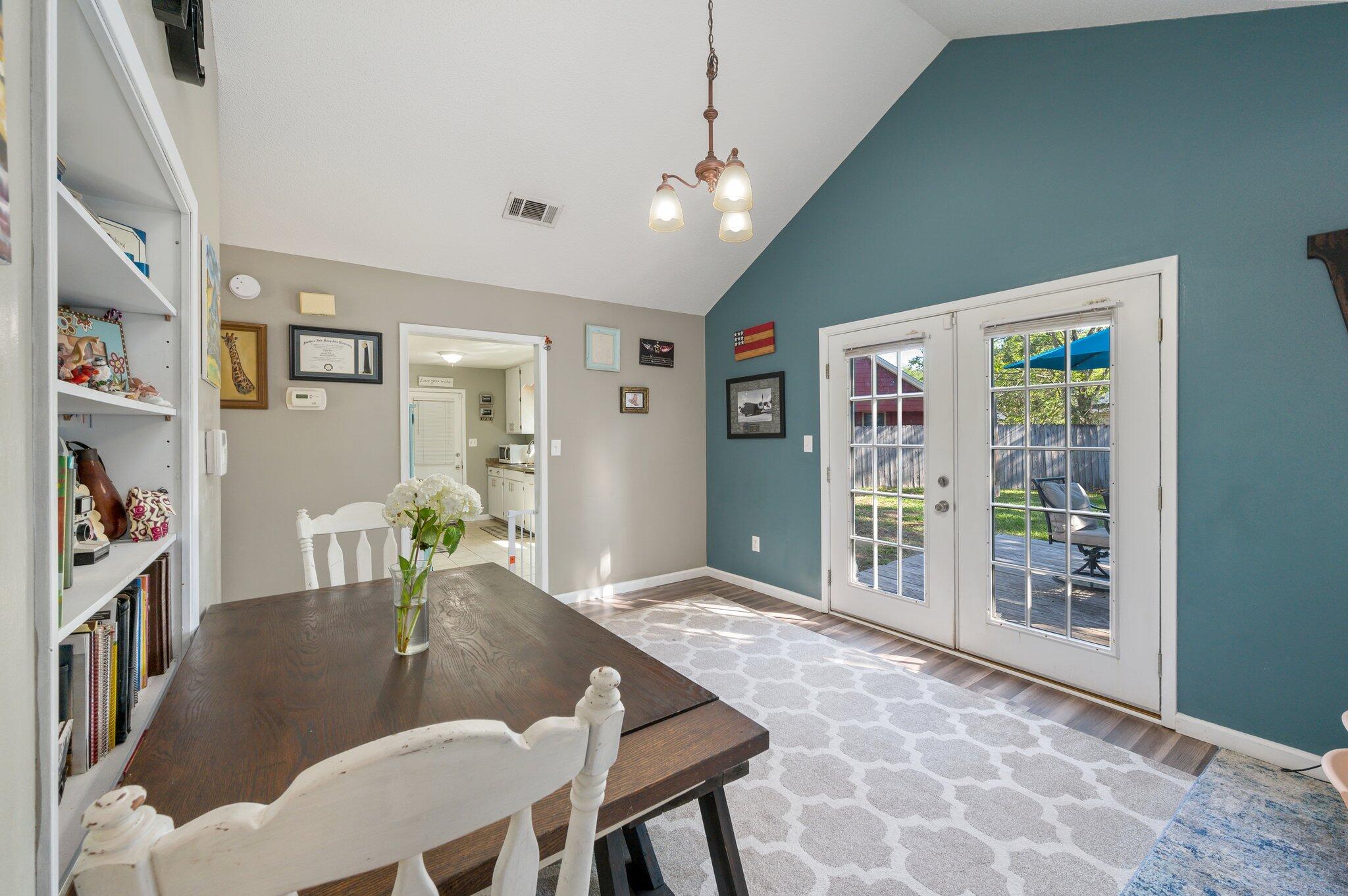 CIMARRON ESTATES - Residential