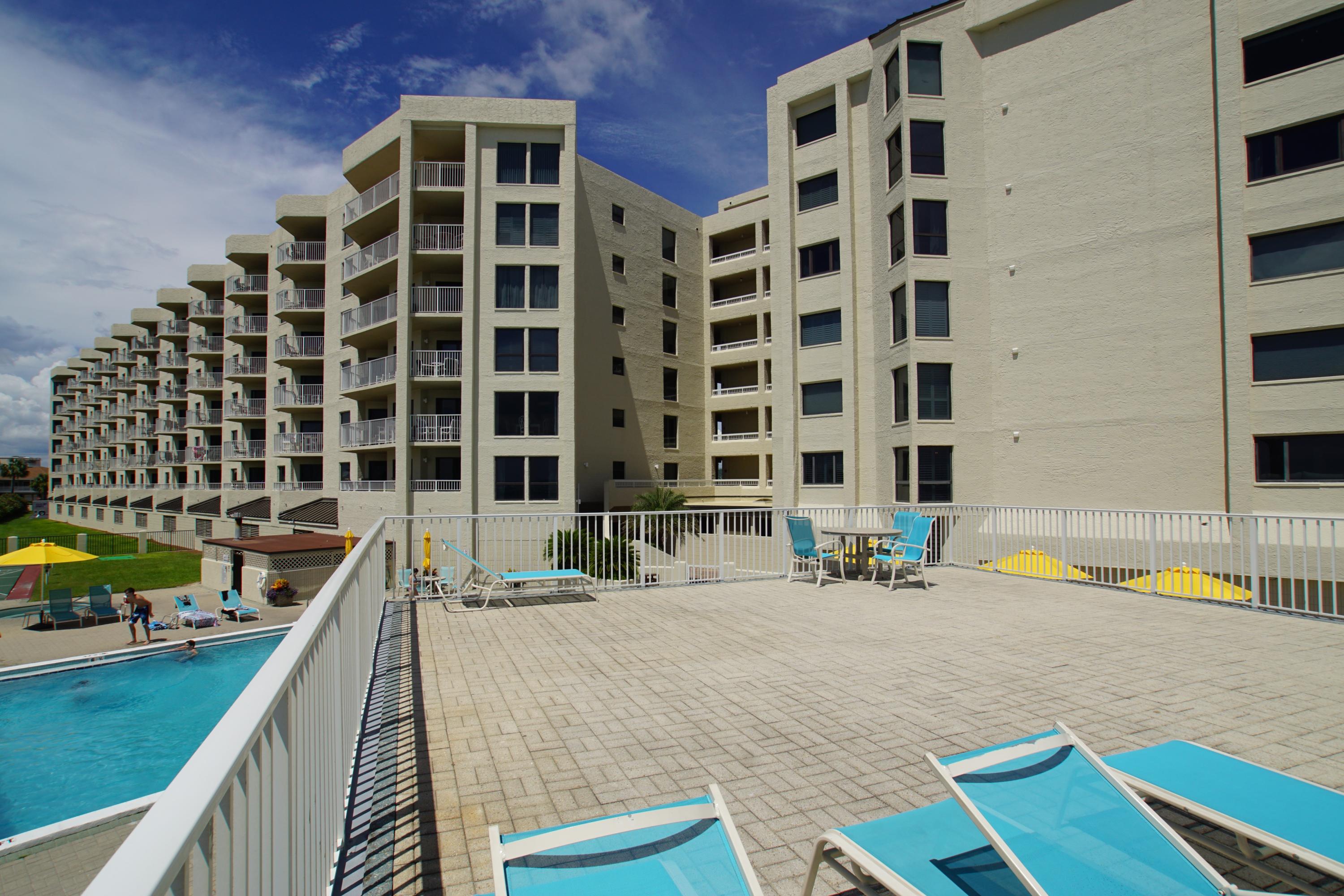 INLET REEF CLUB CONDO - Residential