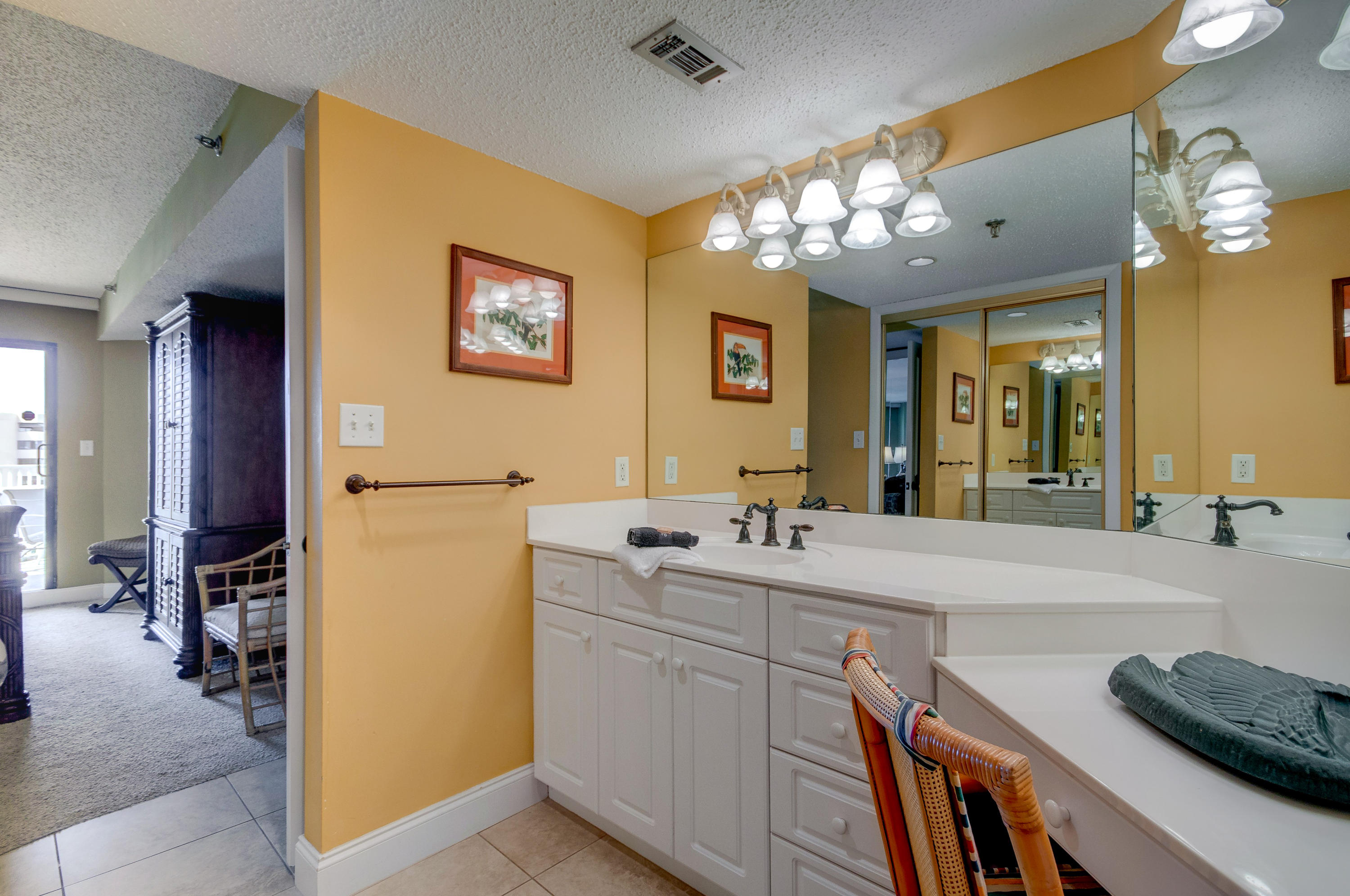 INLET REEF CLUB CONDO - Residential