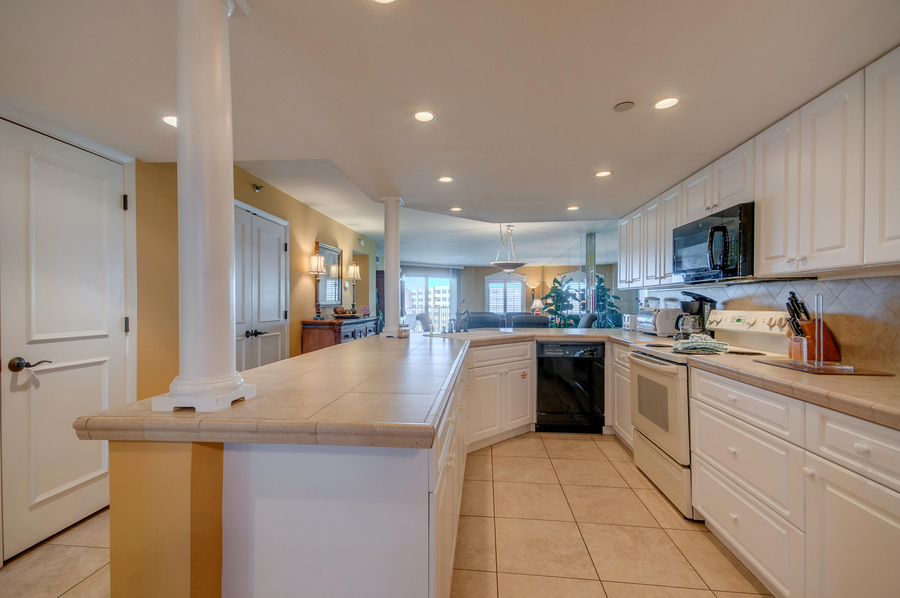 INLET REEF CLUB CONDO - Residential