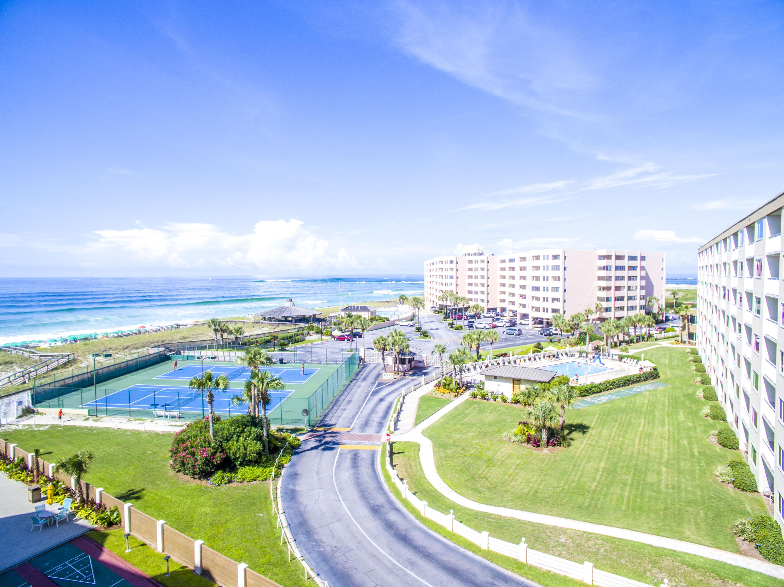INLET REEF CLUB CONDO - Residential