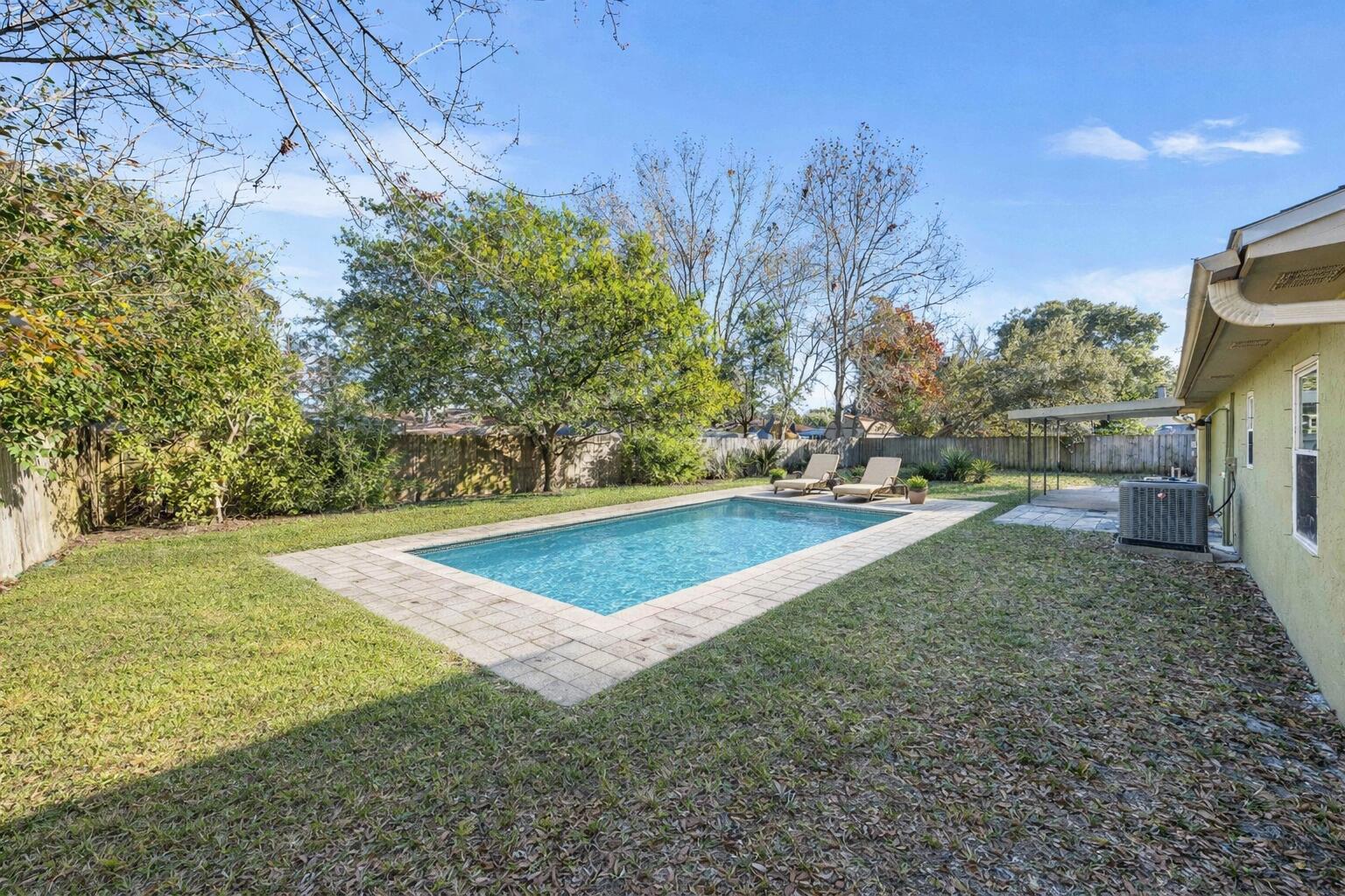 EASTWOOD - Residential