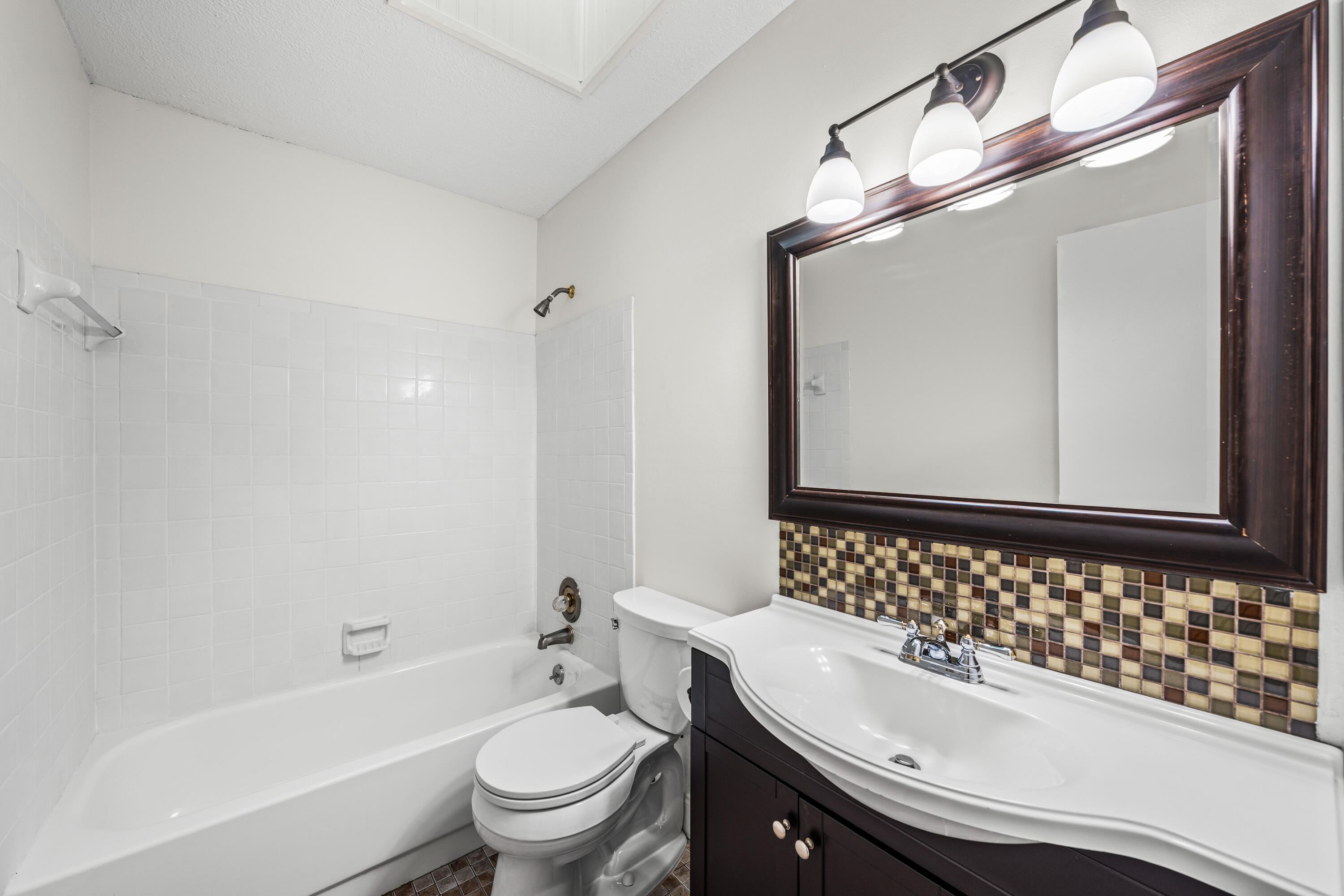 EASTWOOD - Residential