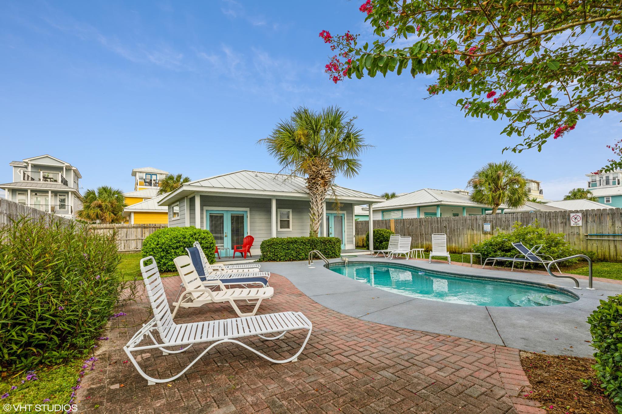 CRYSTAL BEACH - Residential