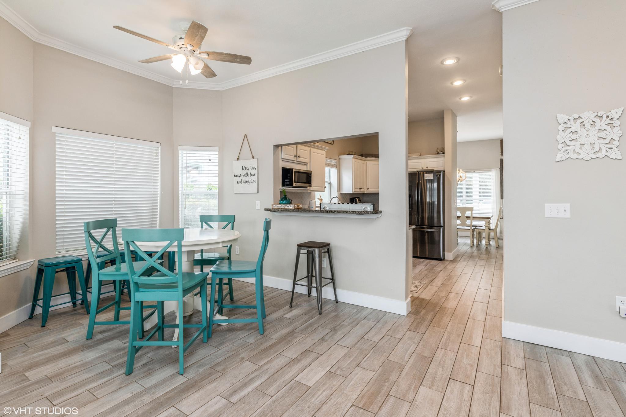 CRYSTAL BEACH - Residential