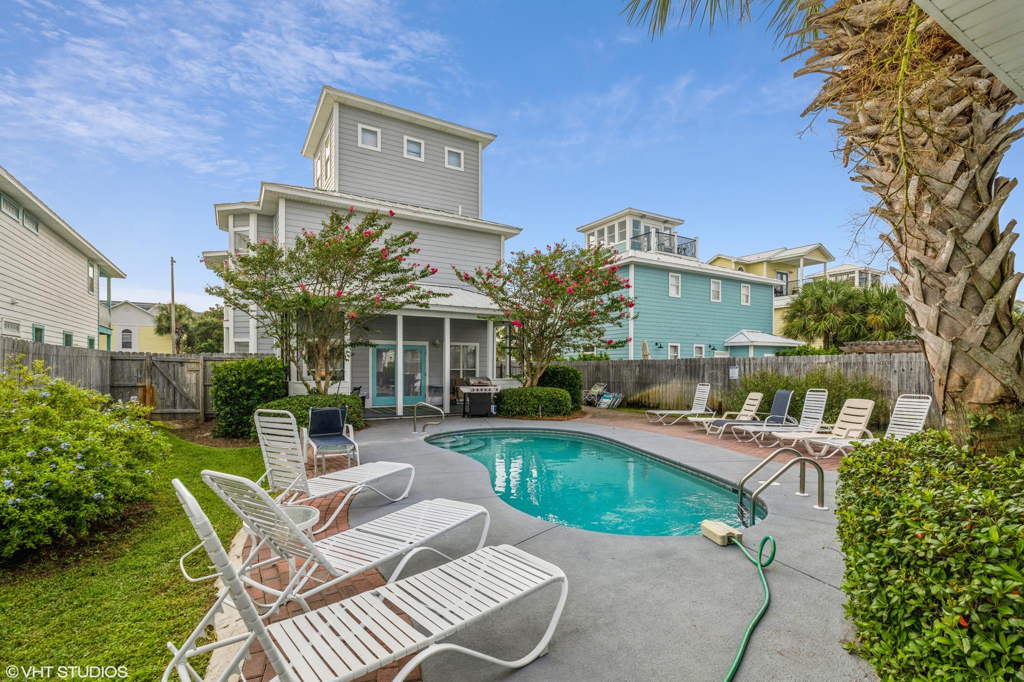 CRYSTAL BEACH - Residential