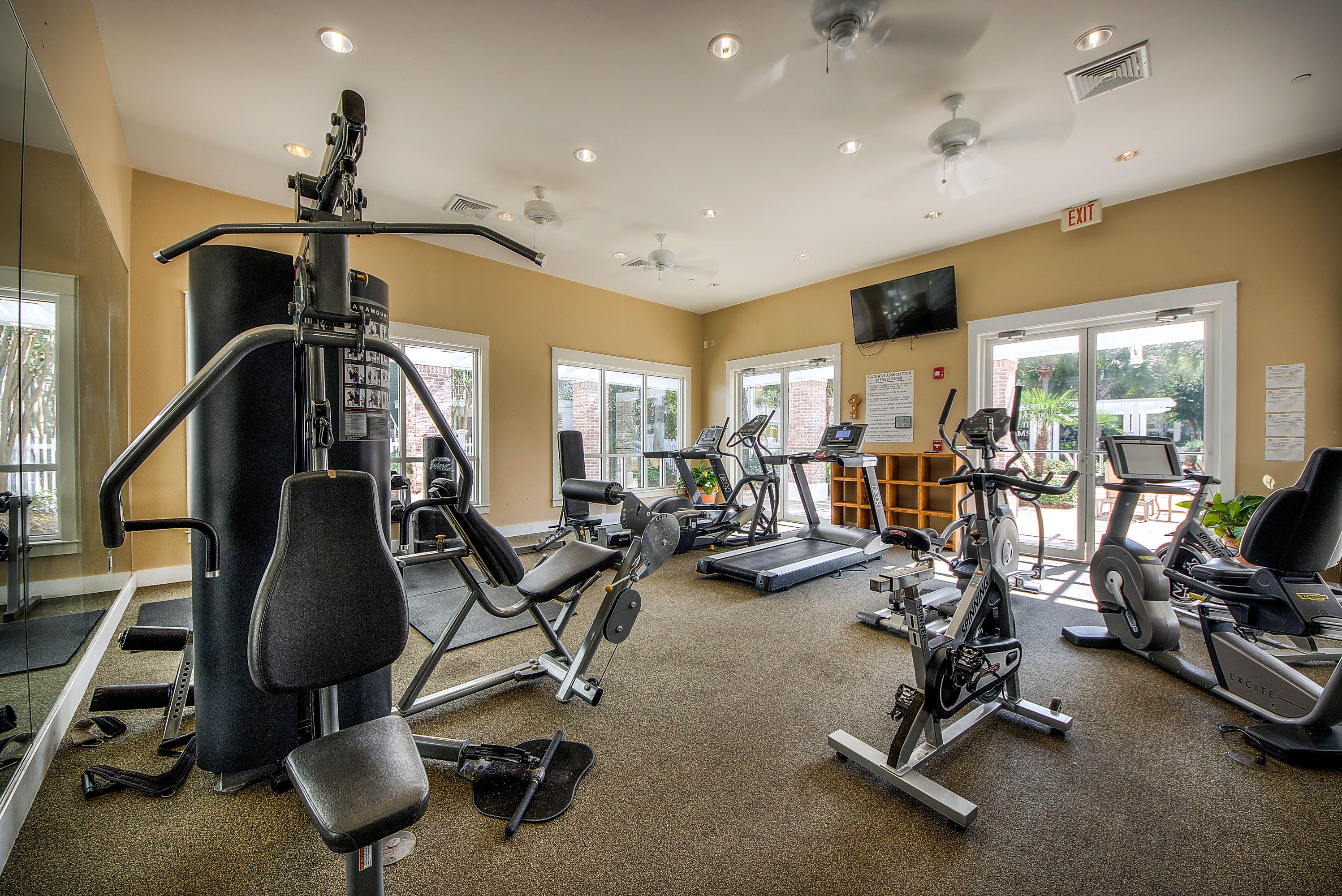 MARKET STREET INN - Residential