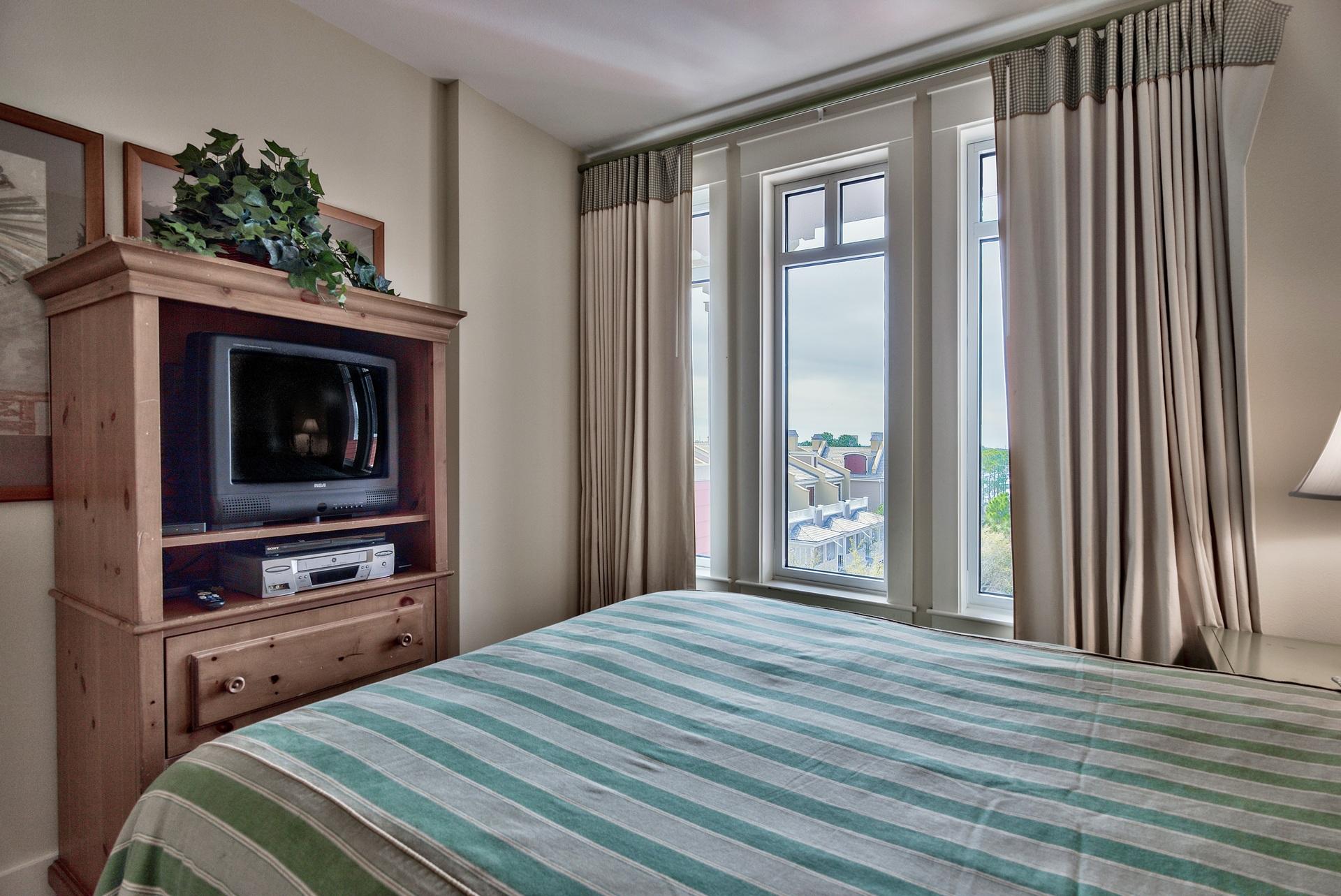 MARKET STREET INN - Residential