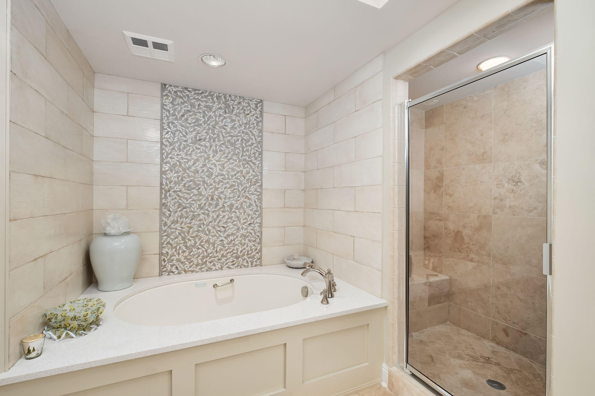 ONE BEACH CLUB DRIVE - Residential