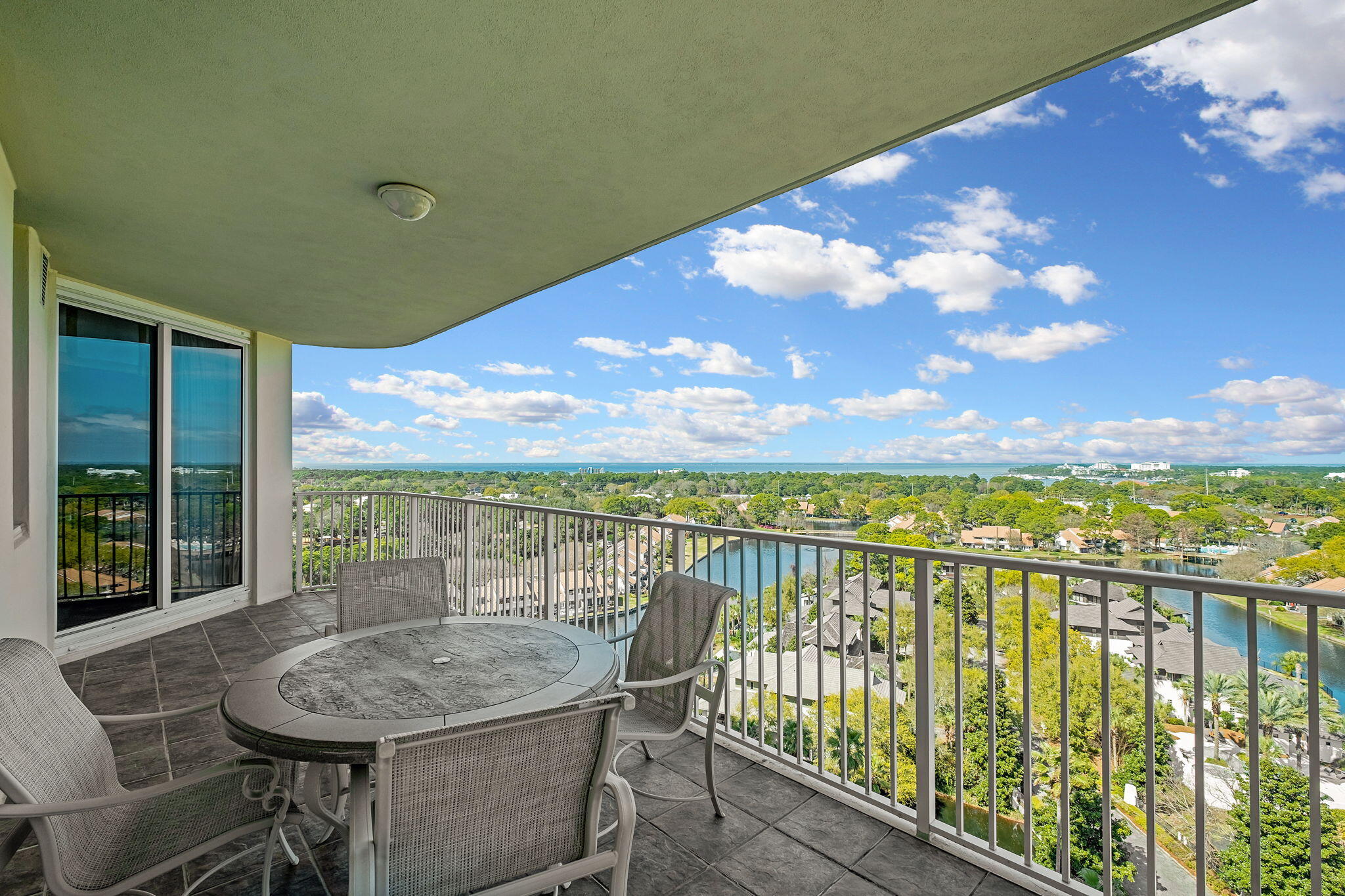 ONE BEACH CLUB DRIVE - Residential