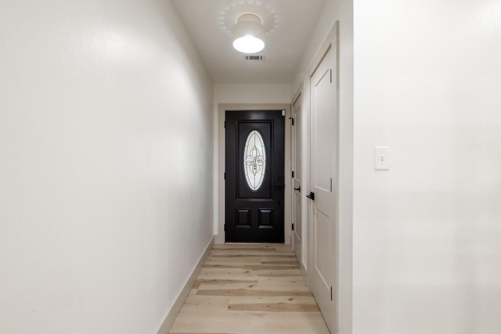CAROL ANNE MANOR - Residential