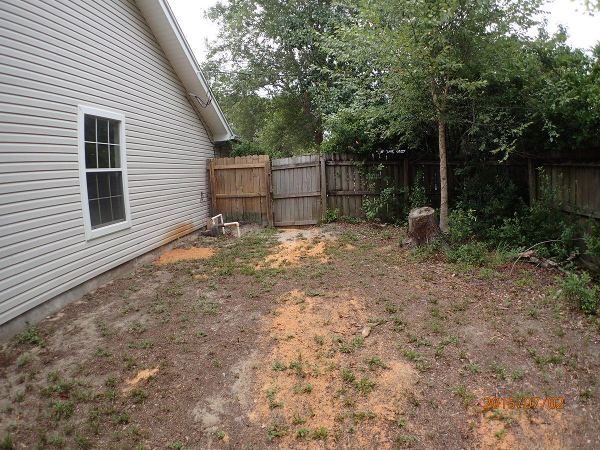 ASHLAND MANOR - Residential