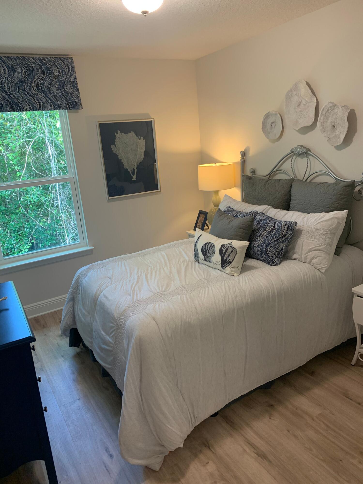 Sandhill Pines - Residential