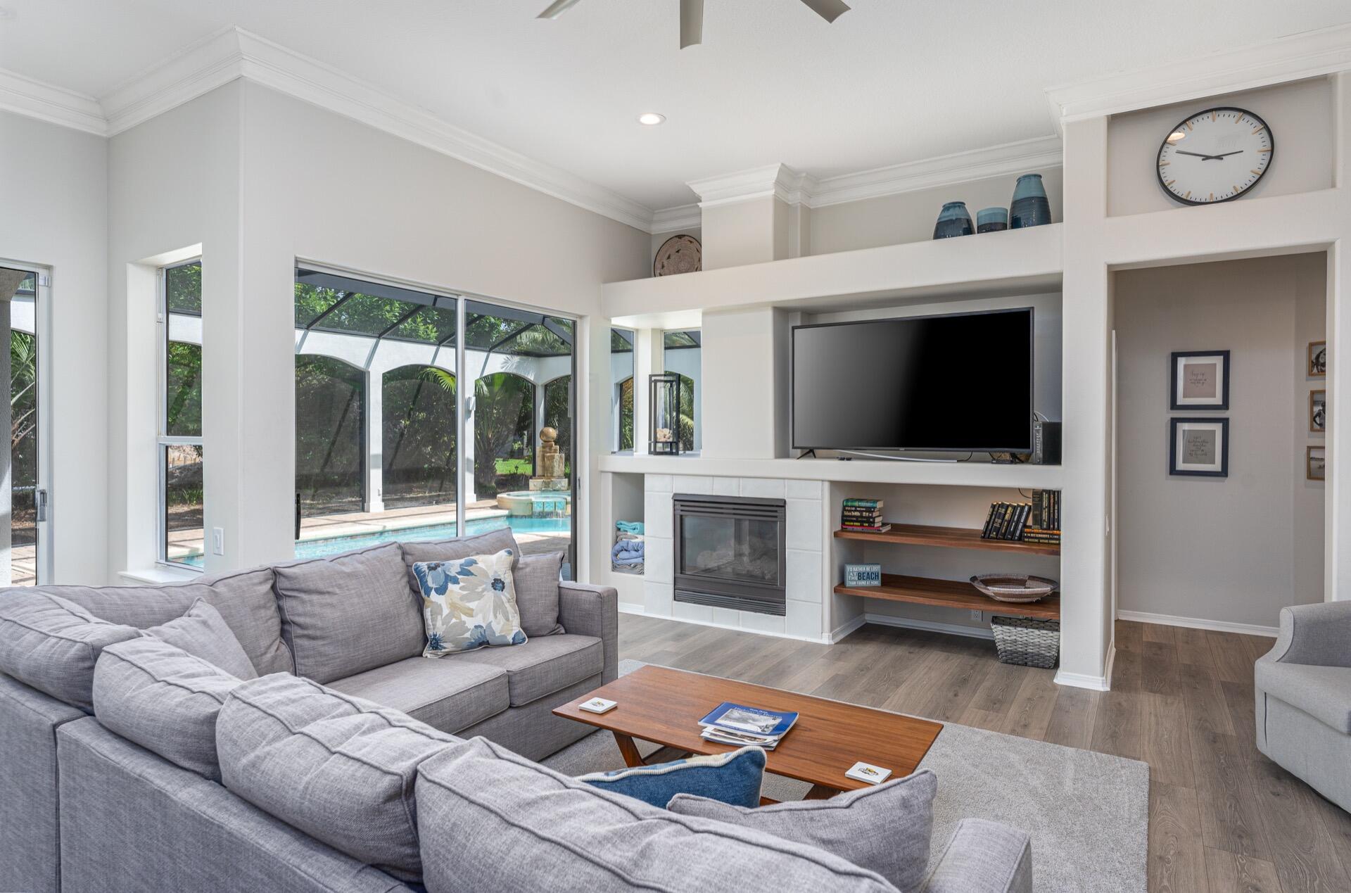 TROON DRIVE - Residential