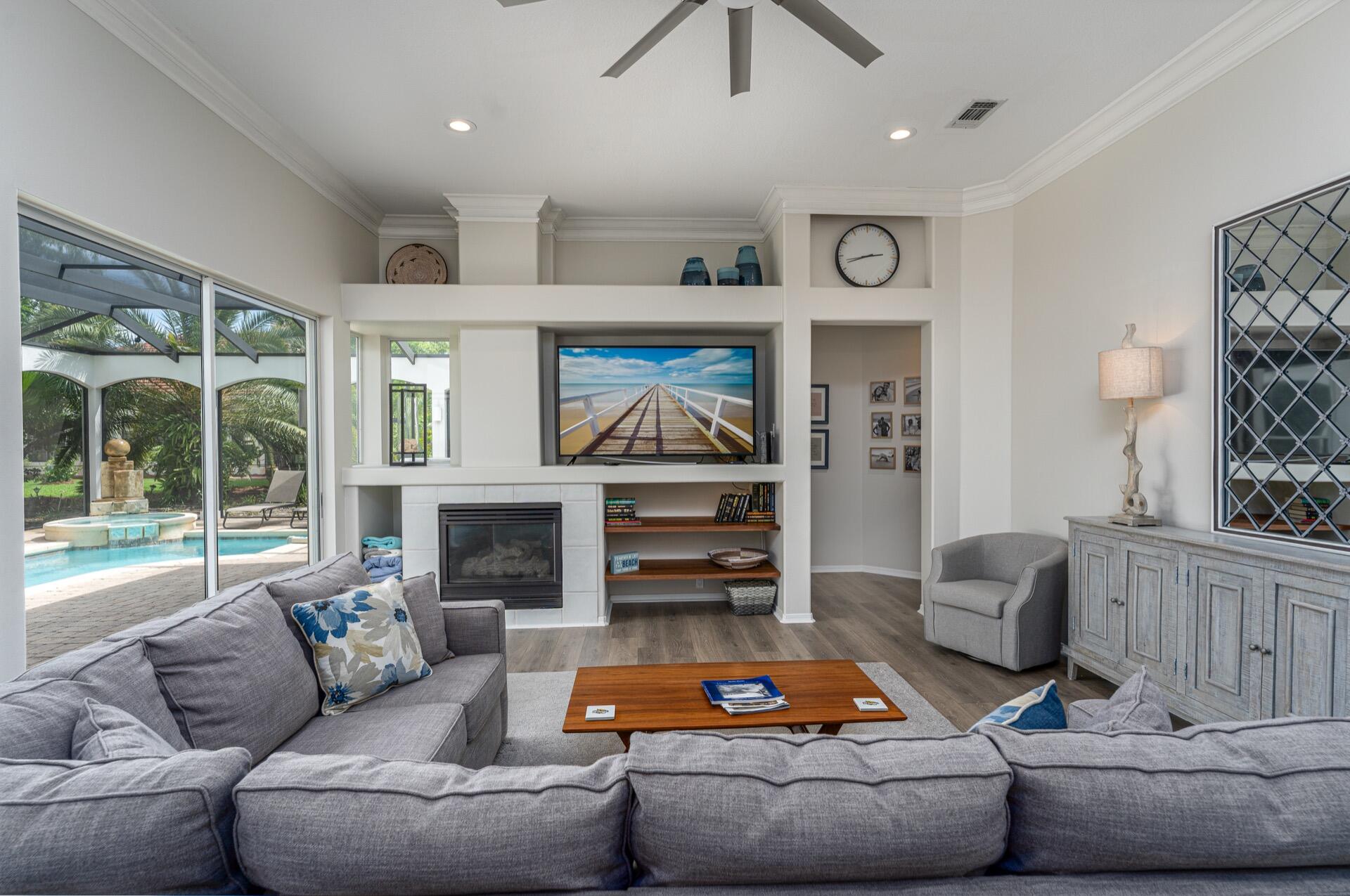 TROON DRIVE - Residential