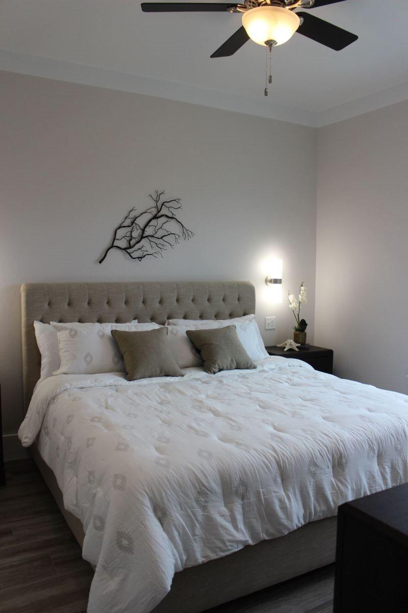 LAGUNA BEACH ESTATES - Residential